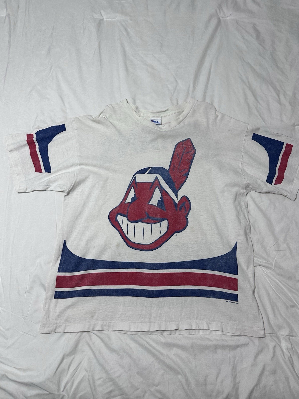 Vintage 1996 Cleveland Indians Salem Sportswear All Over Print T-Shirt XL