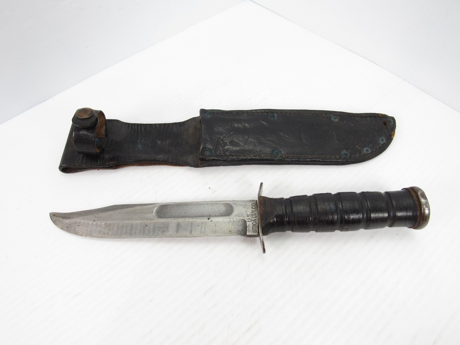 Vintage 1960-1962 US Mark 2 Utica Combat Knife Original 9-Rivet Leather Sheath