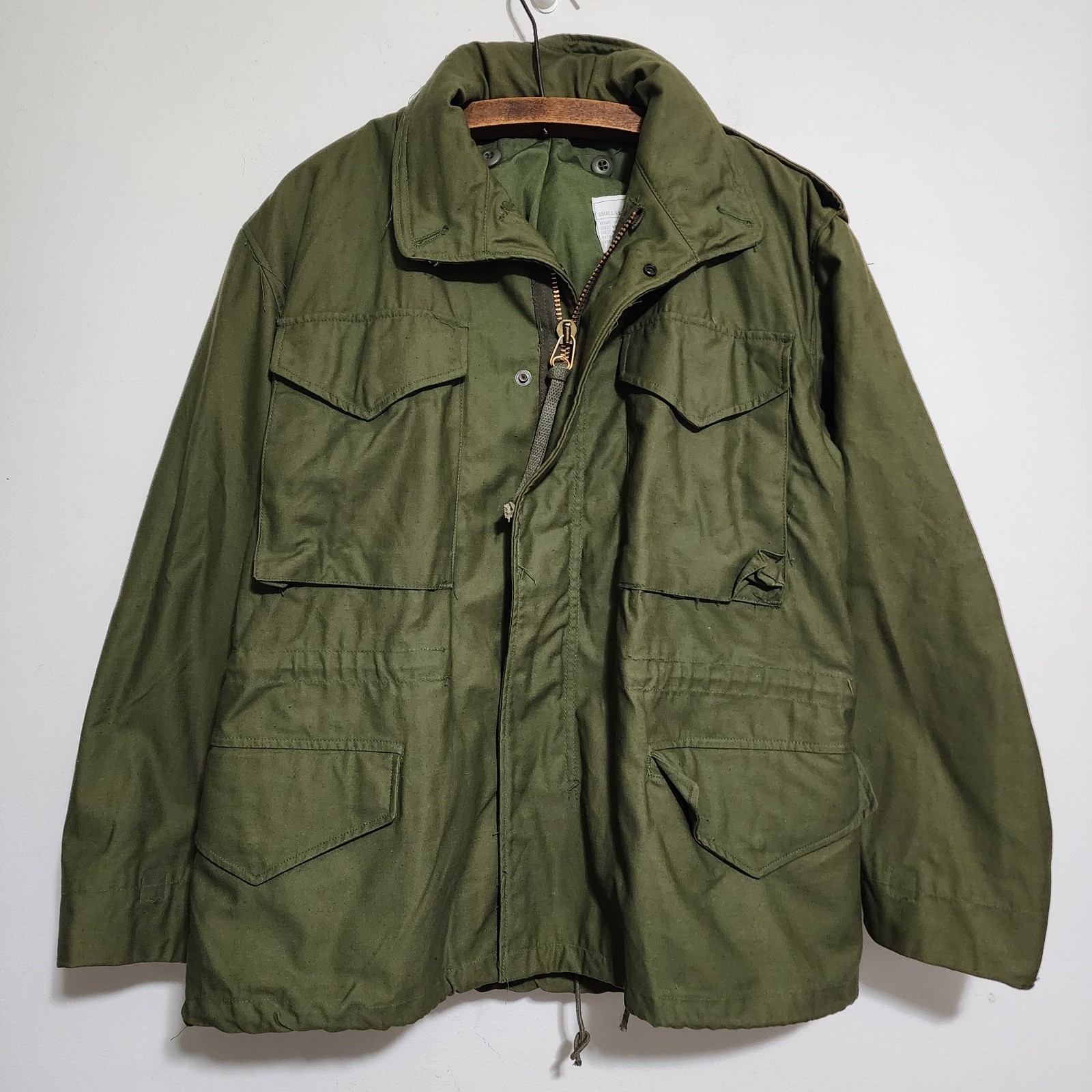 Vintage 1983 US Army M-65 Field Jacket OG-107 Deadstock NOS Small X-Short Vintage 1983 US Army M-65 Field Jacket OG-107 Deadstock NOS Small X-Short