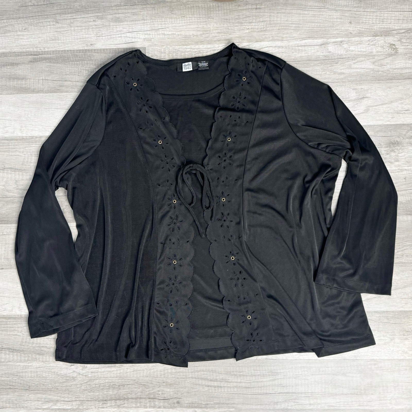 VINT 90s Y2K Whimsigoth Fairycore Goth Tie Faux Cardigan Top Black Plus Size 3X VINT 90s Y2K Whimsigoth Fairycore Goth Tie Faux Cardigan Top Black Plus Size 3X