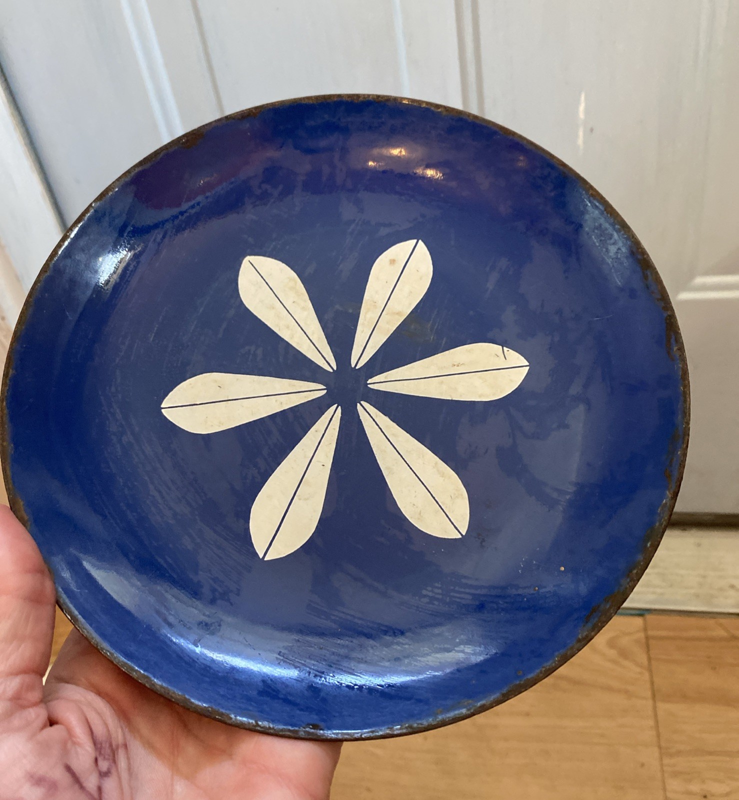 Vintage MCM Retro Cathrineholm Blue Lotus Enamel Plate Norway 7.5 Vintage MCM Retro Cathrineholm Blue Lotus Enamel Plate Norway 7.5