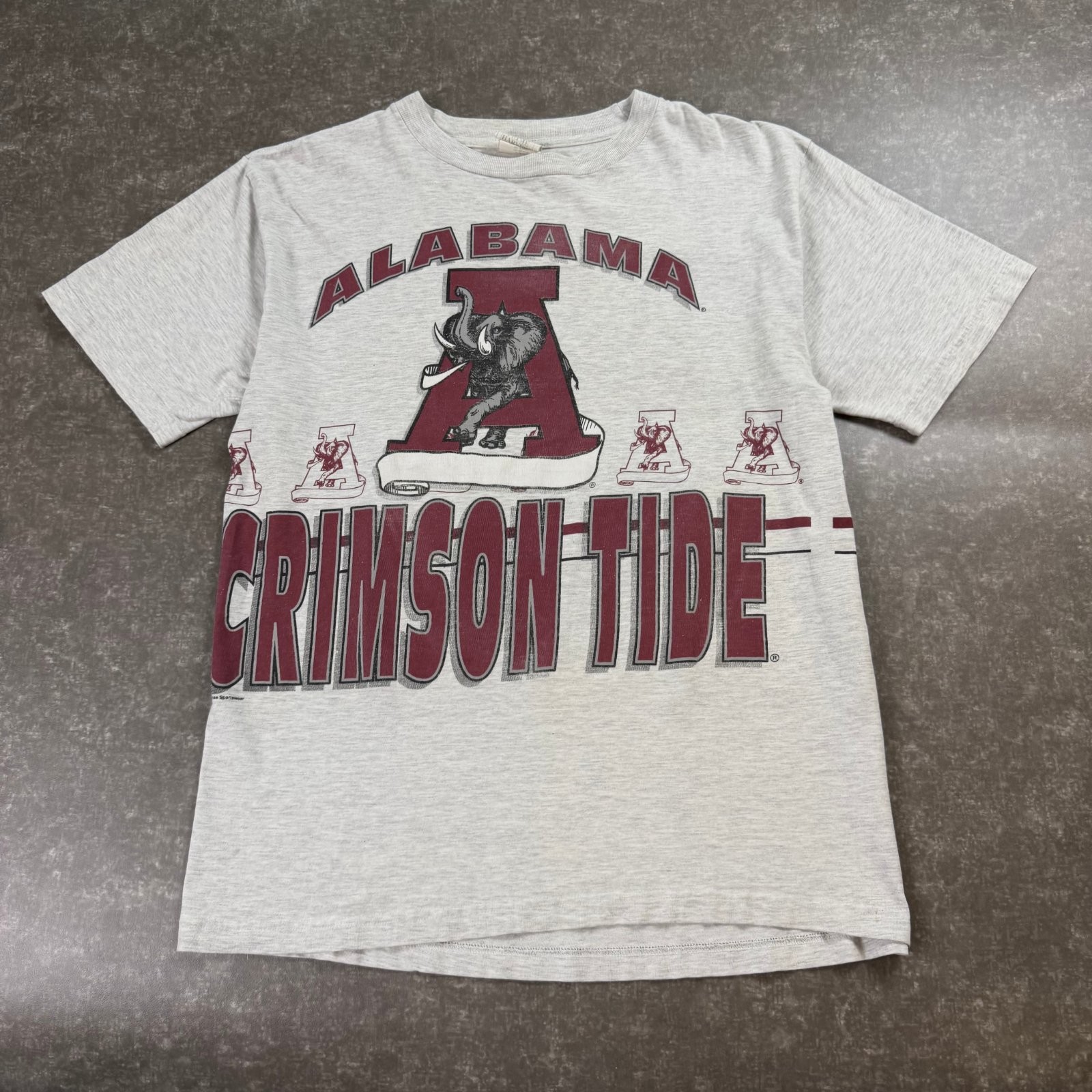 Vintage 90s Alabama Crimson Tide Wrap Around T-Shirt College Size L Gray