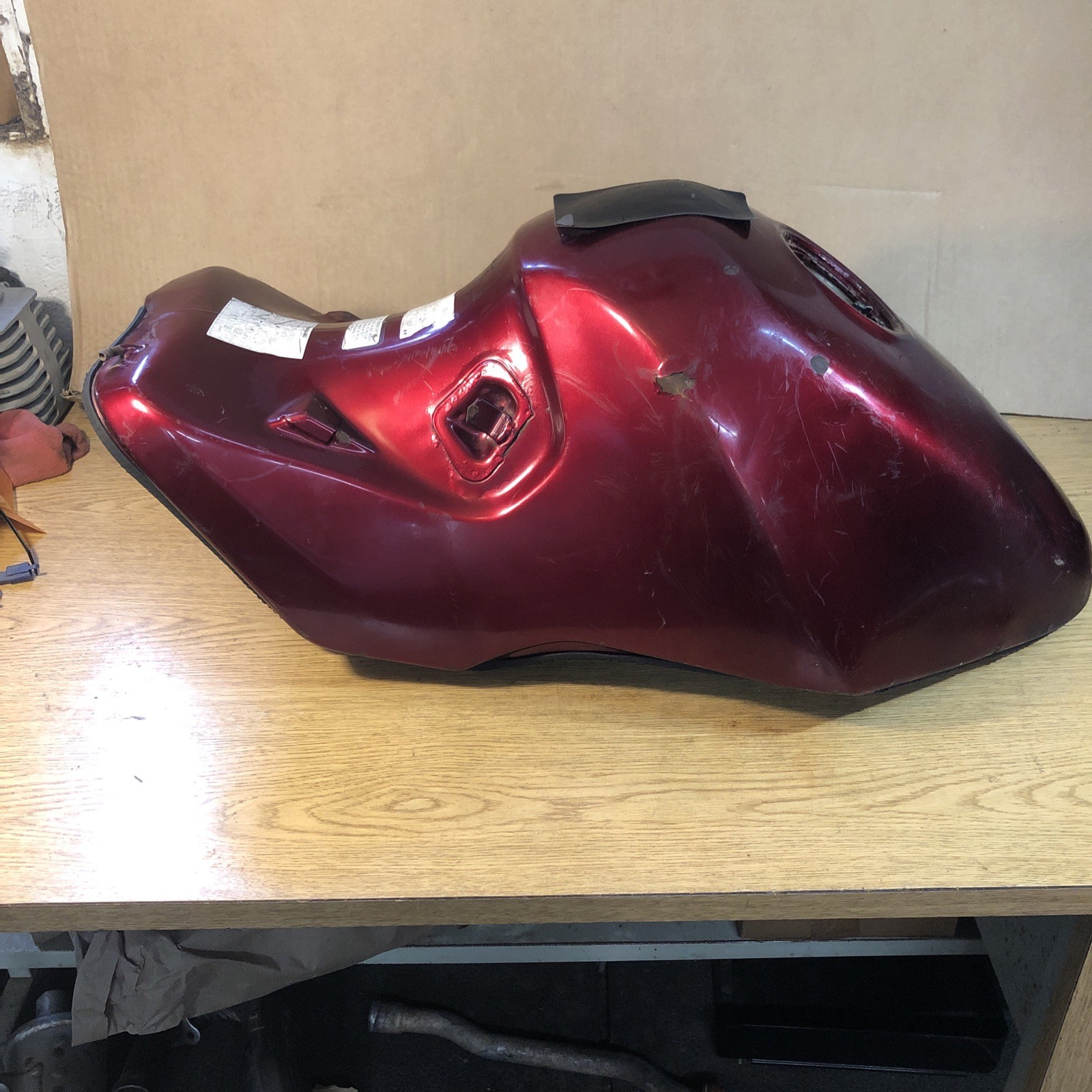 1993-2000 KAWASAKI ZX11D FUEL PETRO TANK #51001-1400