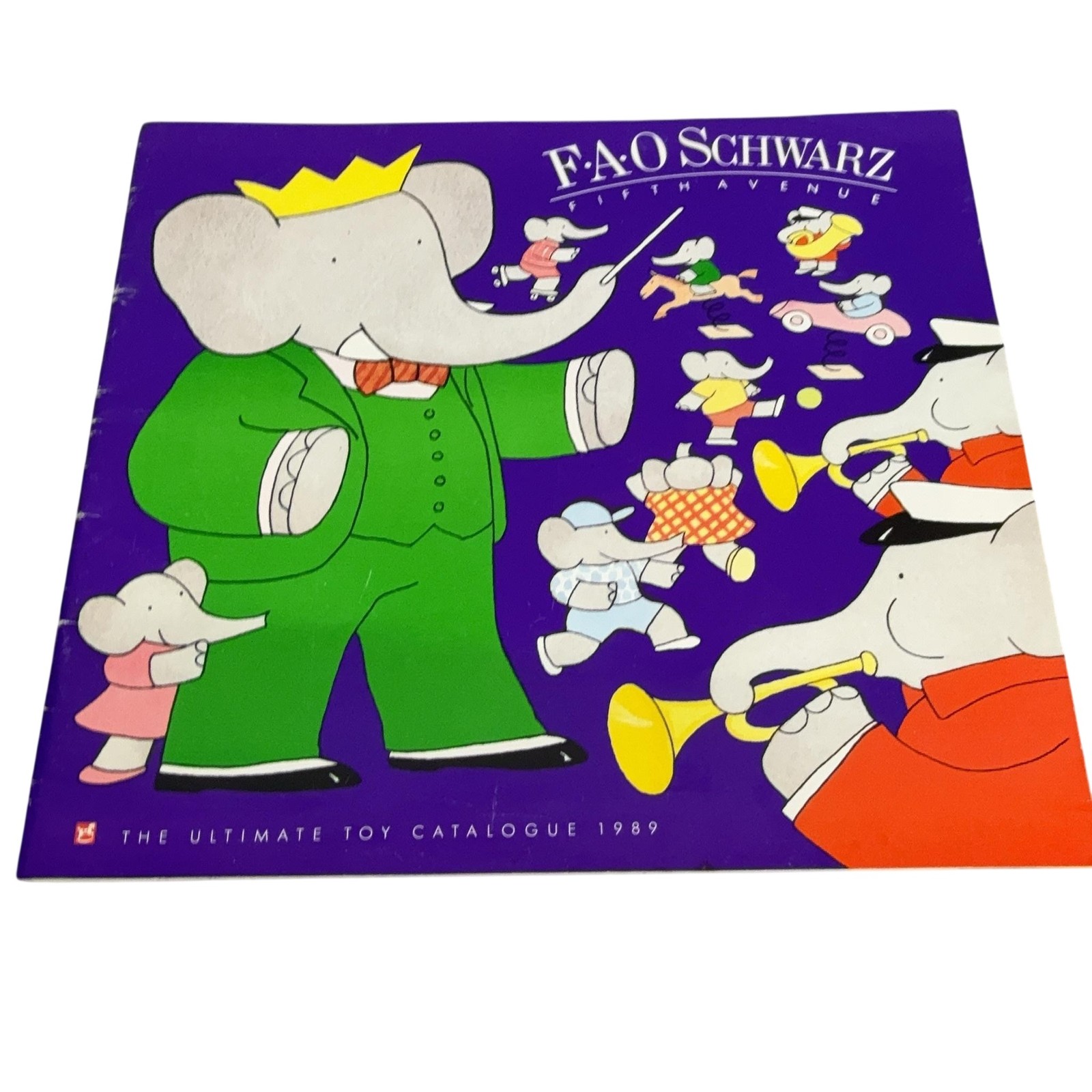 Vintage FAO Schwarz Ultimate Toy Catalog 1989 Purple Softcover Toys Illustrated
