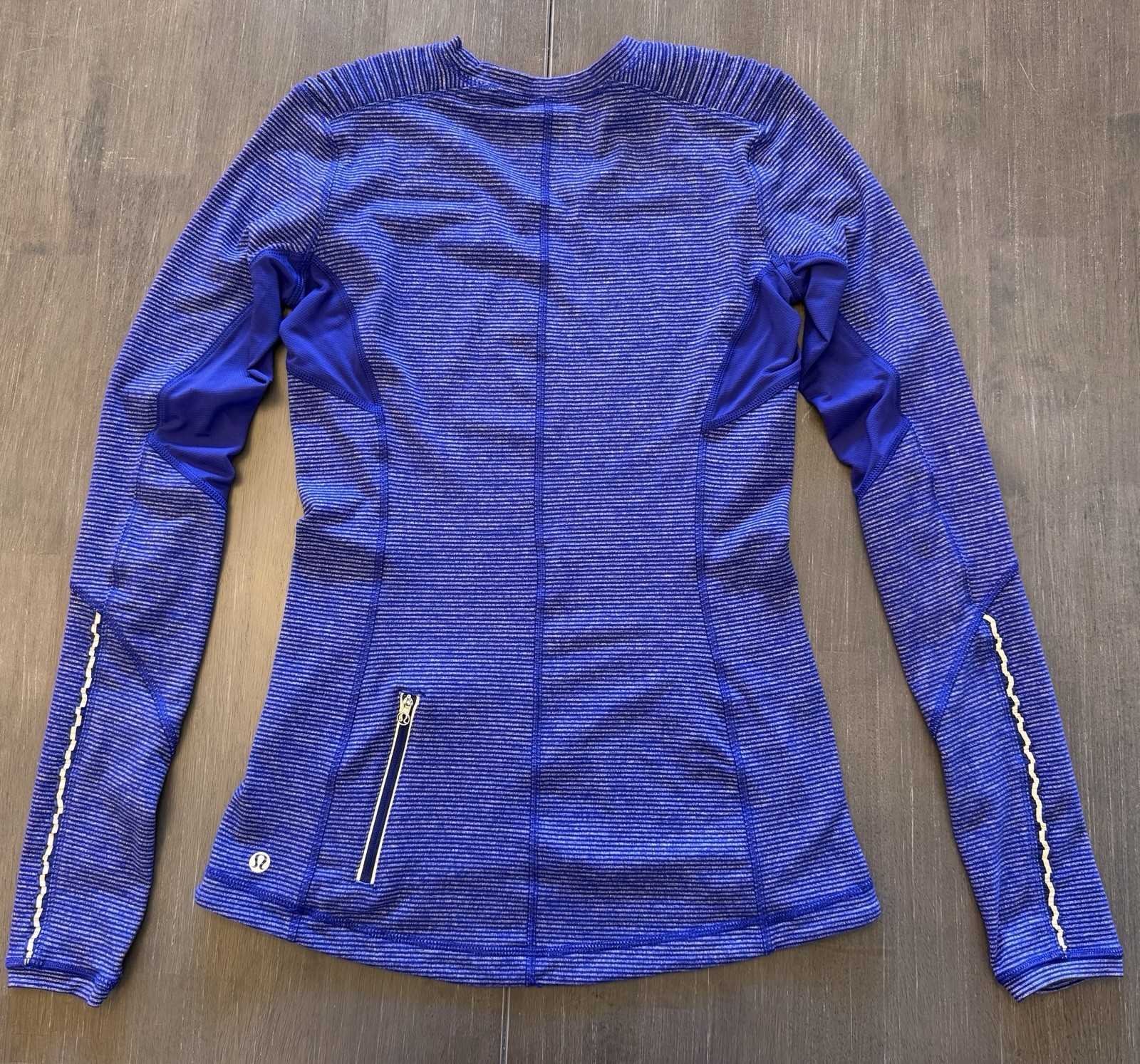Lululemon Top Womens 6 Blue Long Sleeve Athleisure Race Your Pace Yoga Workout