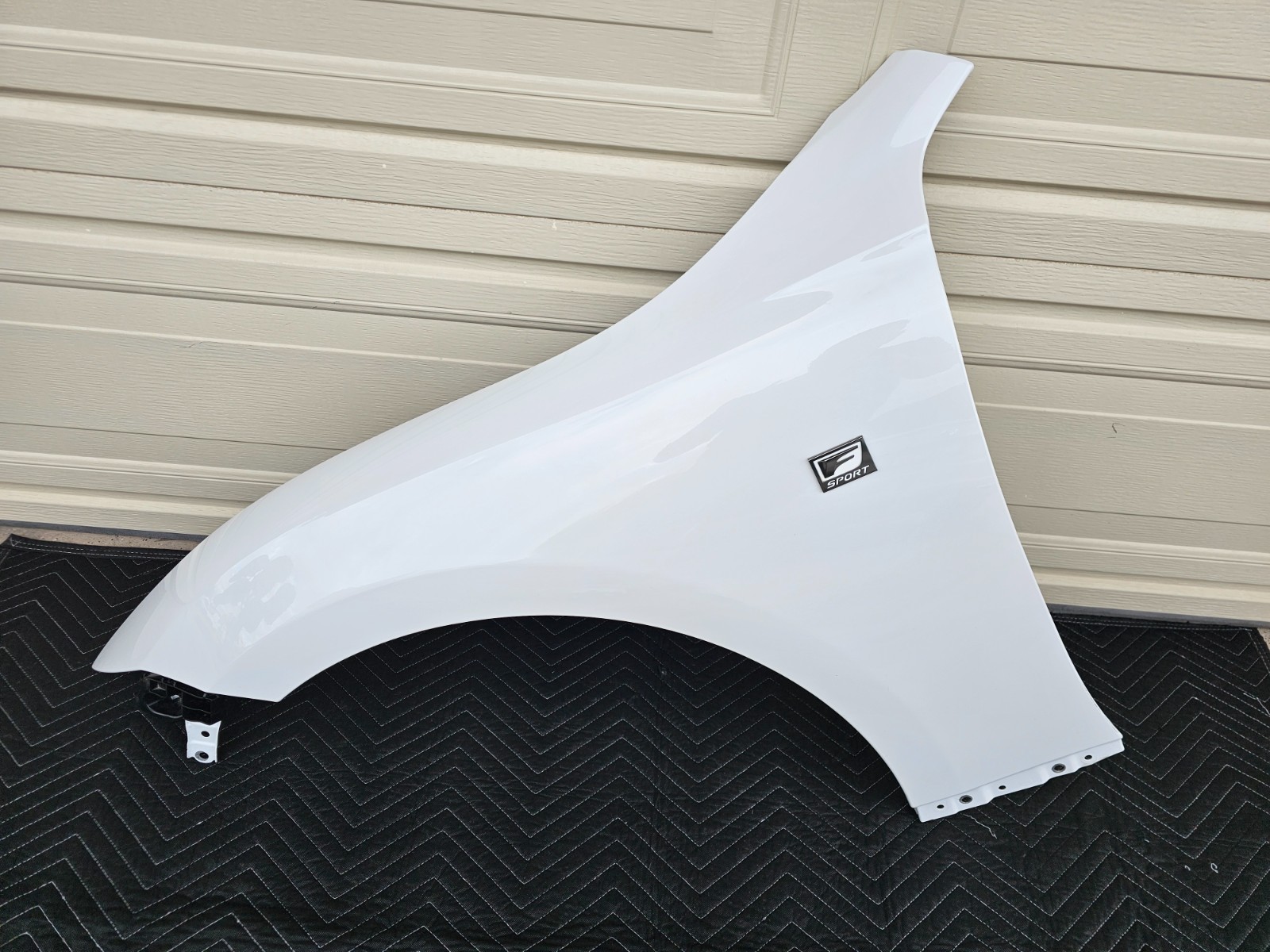 Lexus LS LS500 OEM Left Fender 2019 2020 2021 2022 2023 2024 2025