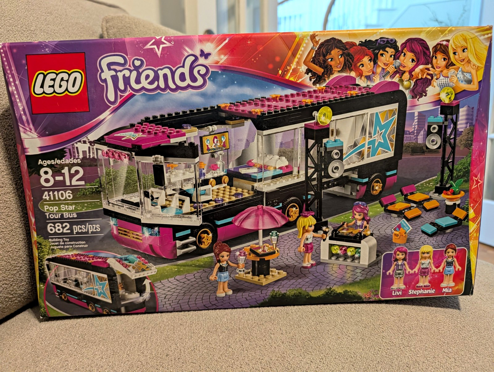 LEGO Friends Pop Star Tour Bus 41106 LEGO Friends Pop Star Tour Bus 41106