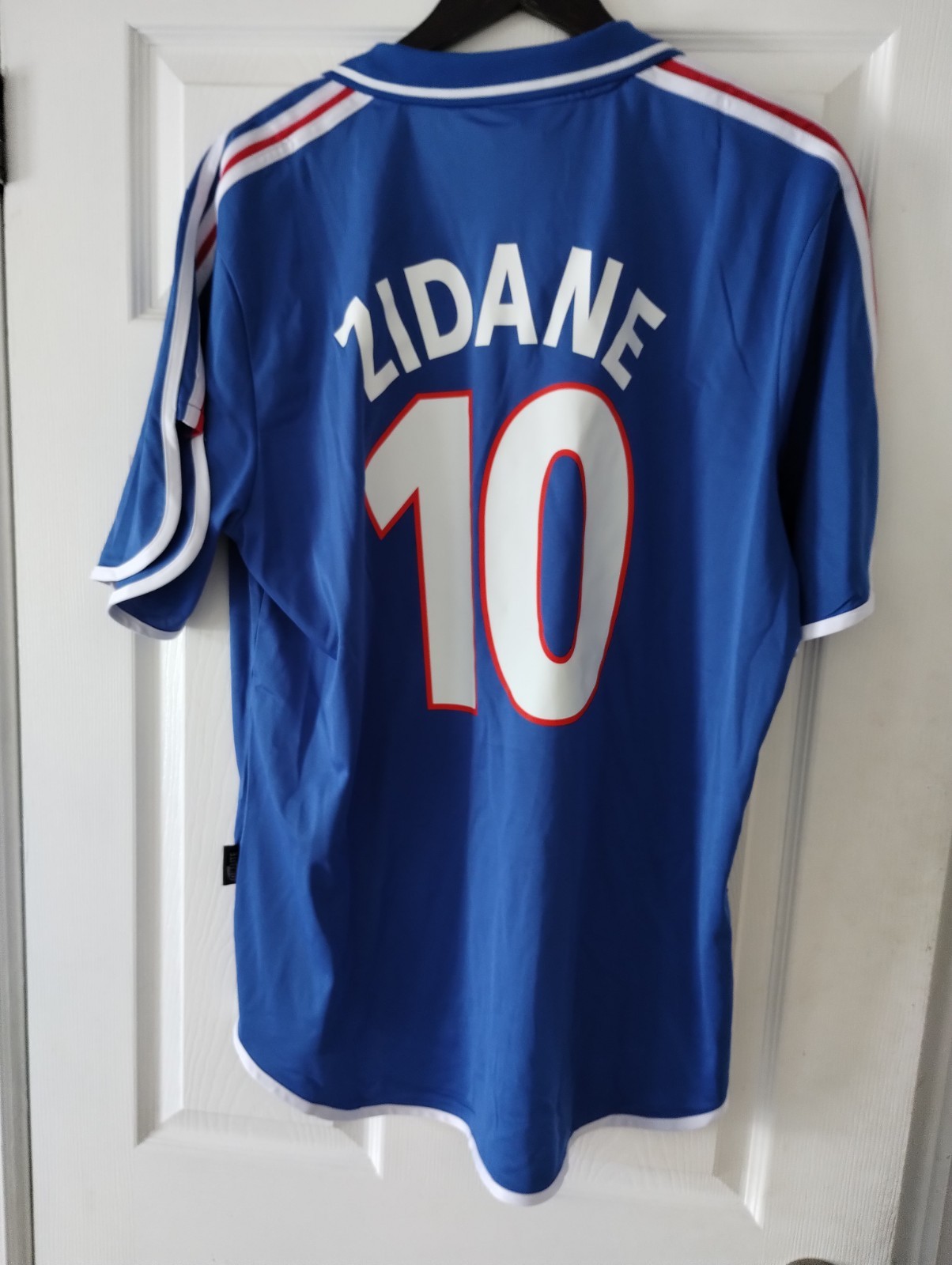 adidas France FFF 2000/2001 Home Football Zinedine Zidane #10 Soccer Jersey 2XL adidas France FFF 2000/2001 Home Football Zinedine Zidane #10 Soccer Jersey 2XL