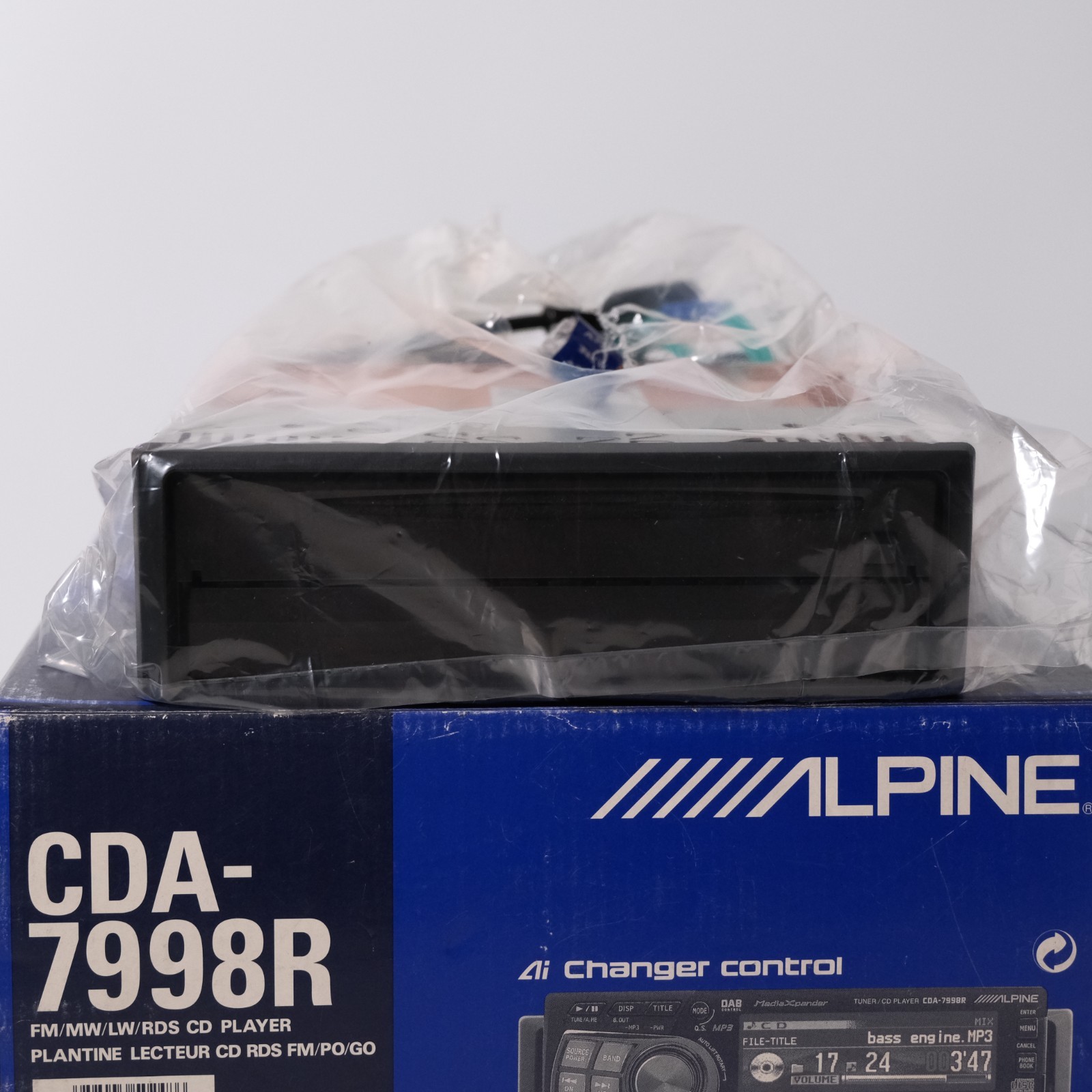 Alpine CDA-7998R Vintage High-End CD MP3 Receiver NOS Open Box Complete Rare Alpine CDA-7998R Vintage High-End CD MP3 Receiver NOS Open Box Complete Rare