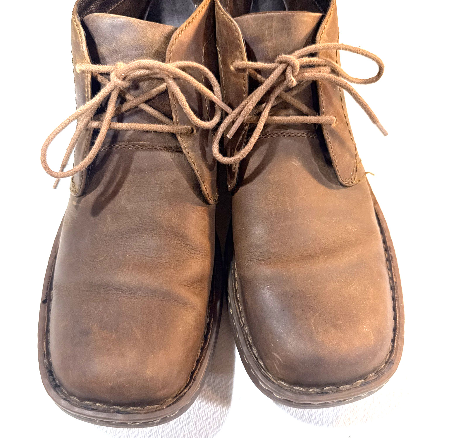 Born Harrison Men\'s Brown Leather Chukka Boots Lace Up Ankle Shoes Size 9 M
