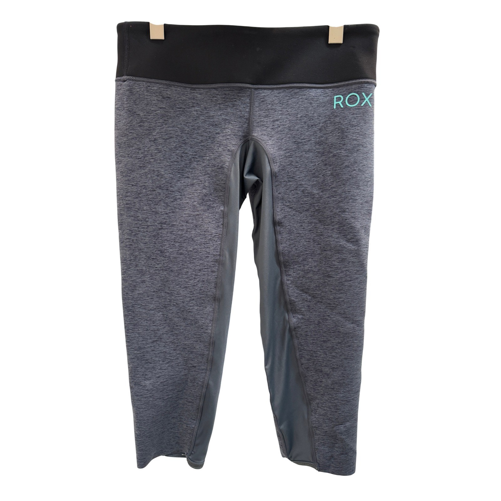 NWT Roxy Salt Water Capri Women Size 10 Grey New Athletic Surf Swim Leggings NWT Roxy Salt Water Capri Women Size 10 Grey New Athletic Surf Swim Leggings
