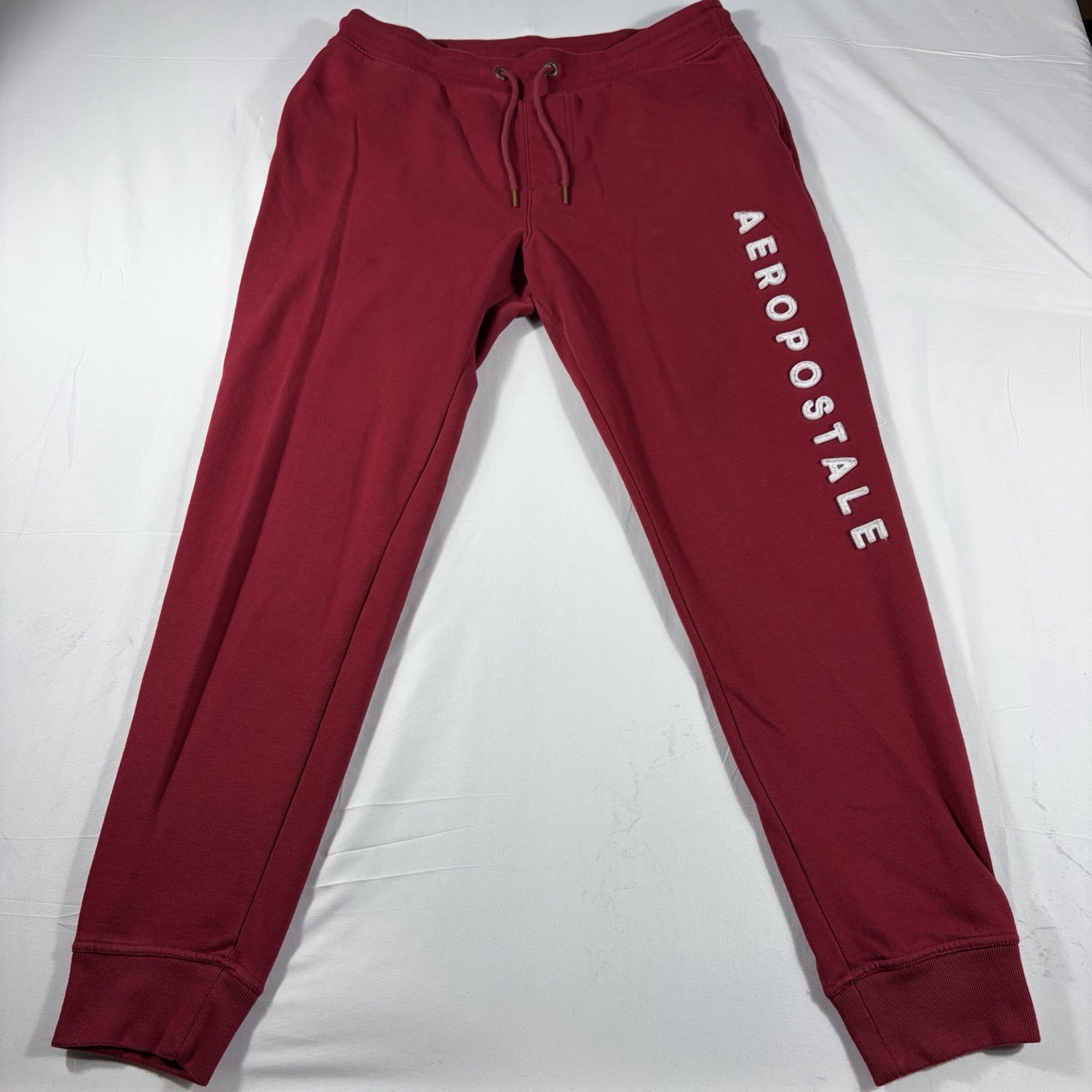 Aeropostale Mens Medium Burgundy Fleece Jogger Sweatpants Logo Drawstring Aeropostale Mens Medium Burgundy Fleece Jogger Sweatpants Logo Drawstring