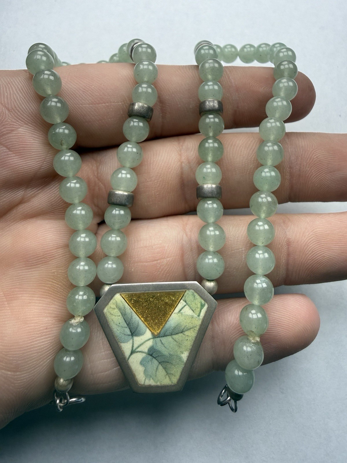 Vintage Artisan Helen Hosking Jade & Sterling Bead Leaf 17.25” Necklace - 25.9g Vintage Artisan Helen Hosking Jade & Sterling Bead Leaf 17.25” Necklace - 25.9g