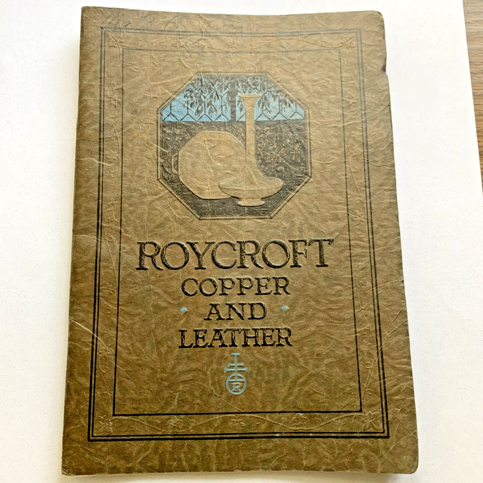 RARE ANTIQUE 1925 ROYCROFT COPPER LEATHER CATALOG BROCHURE ARTS & CRAFTS RARE ANTIQUE 1925 ROYCROFT COPPER LEATHER CATALOG BROCHURE ARTS & CRAFTS