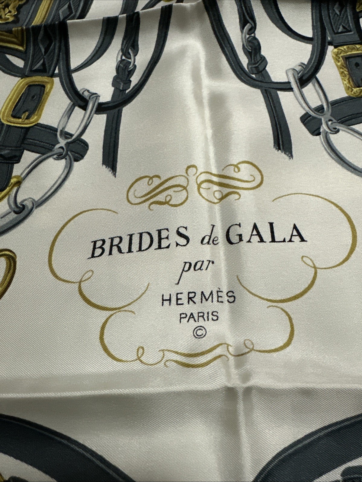 Hermes Carre Scarf DE GALA Pink Silk Unused Luxury Accessories