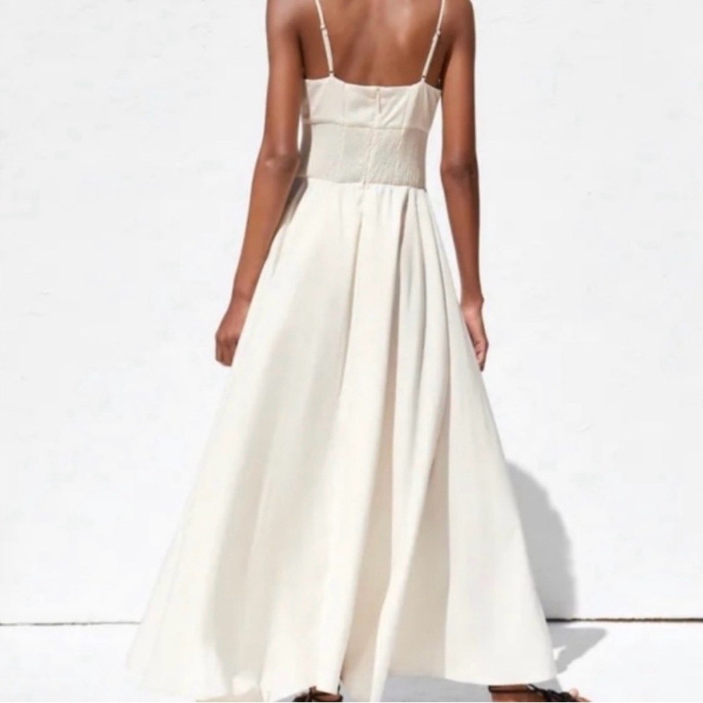 BCBG Max Azria White Tiered Top