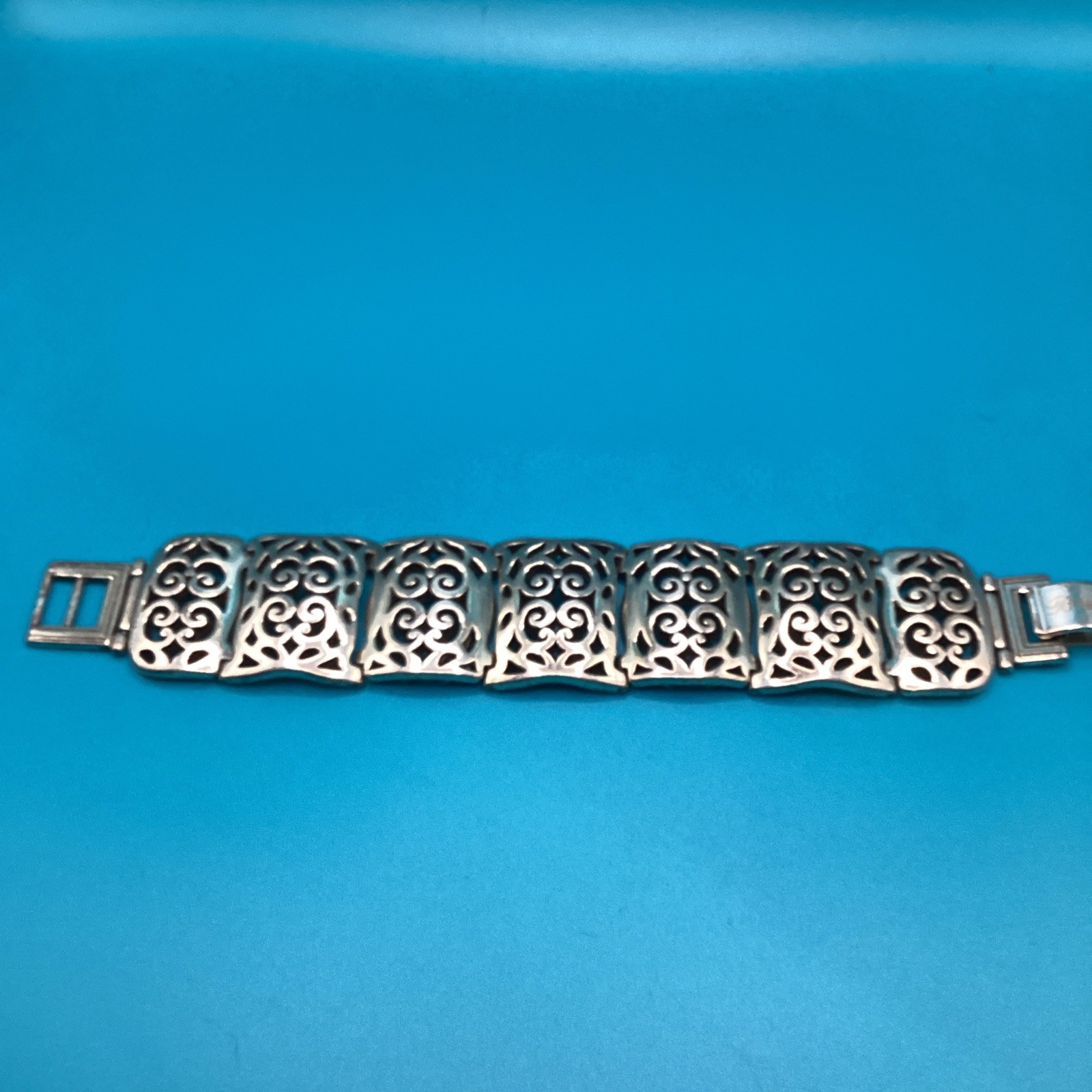 Brighton Berkeley Scroll Twin Heart Panel Bracelet Read 