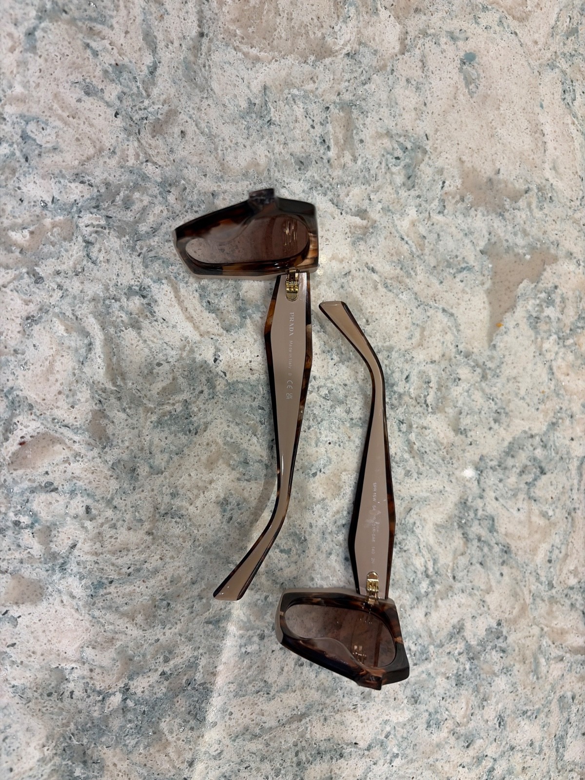 Authentic Prada SPR15W Oversized Square Sunglasses Tortoiseshell Pink Parts Authentic Prada SPR15W Oversized Square Sunglasses Tortoiseshell Pink Parts