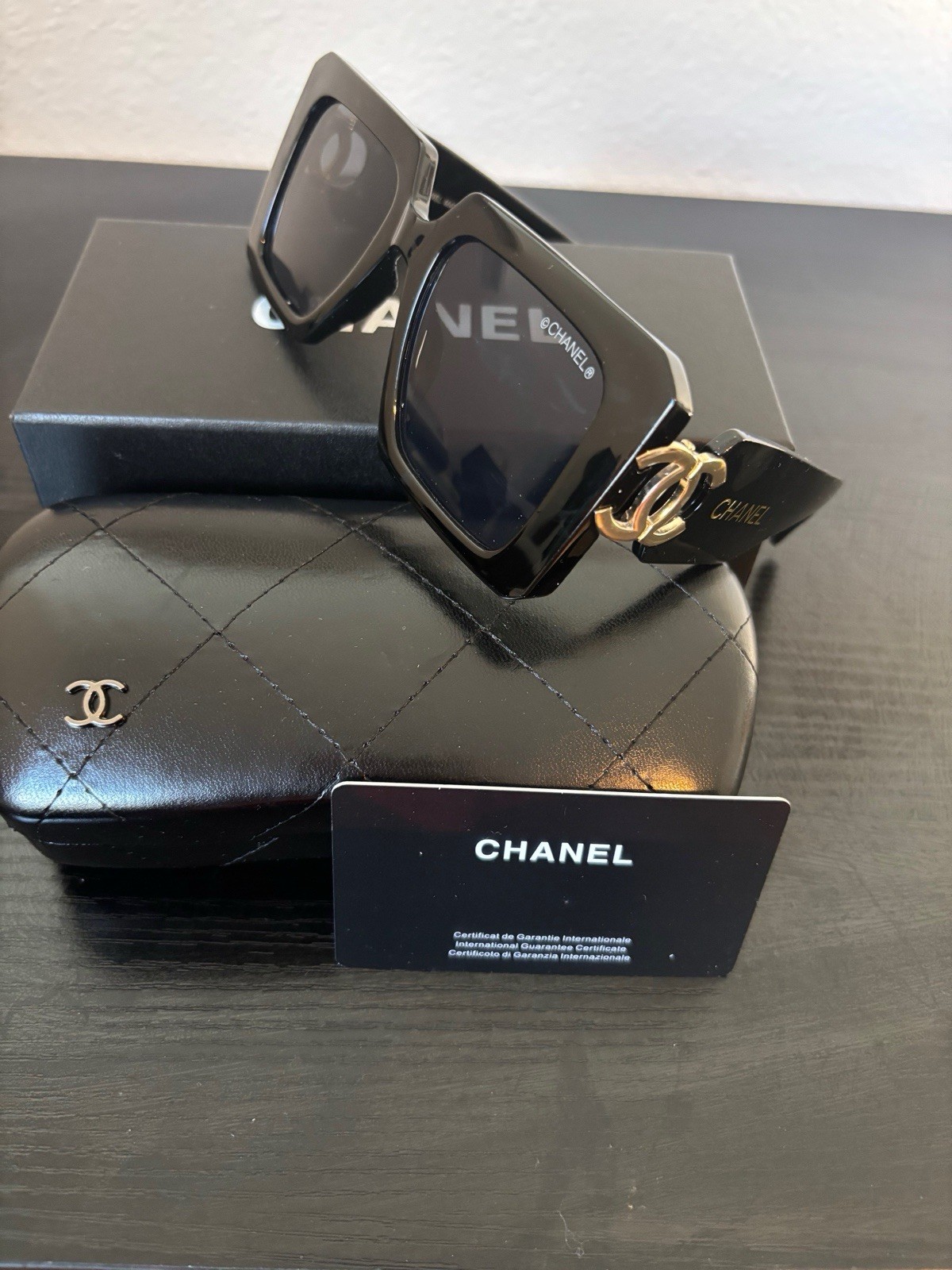 CHANEL Women\'s