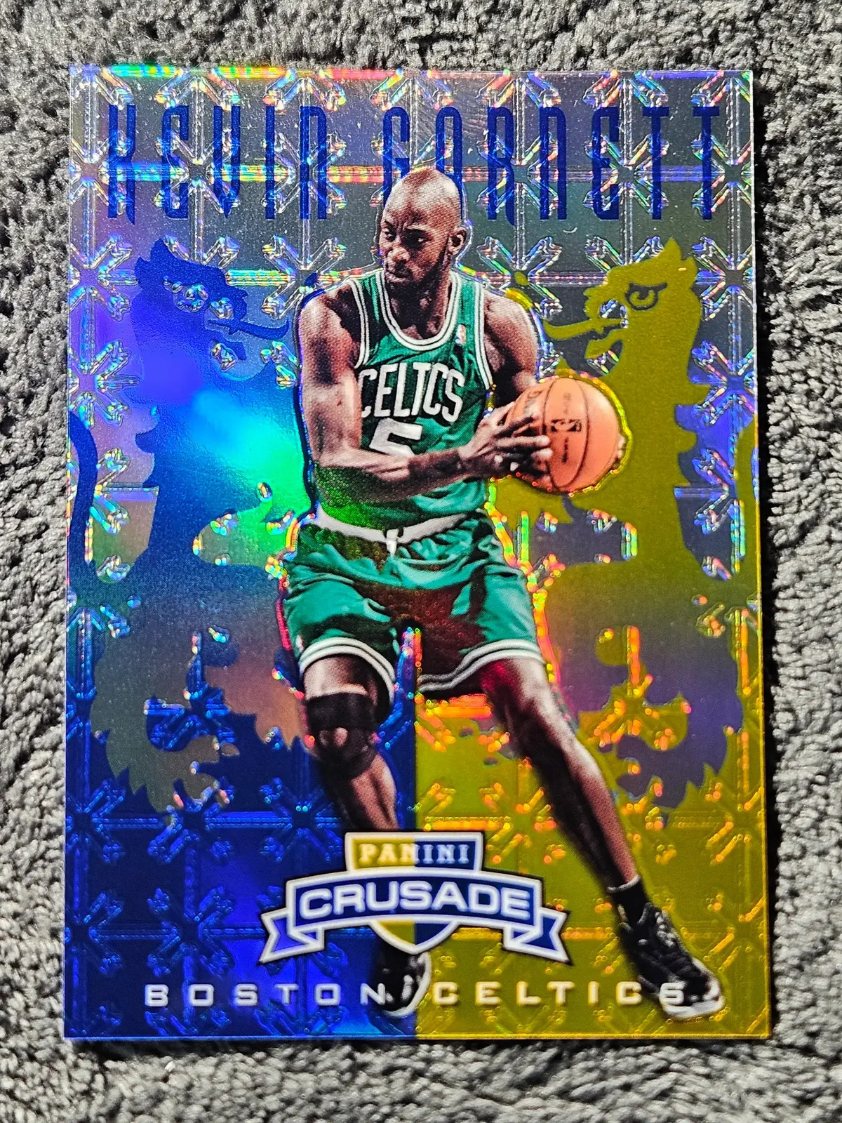 2012 Panini Crusade #178 Kevin Garnett Blue Prizm