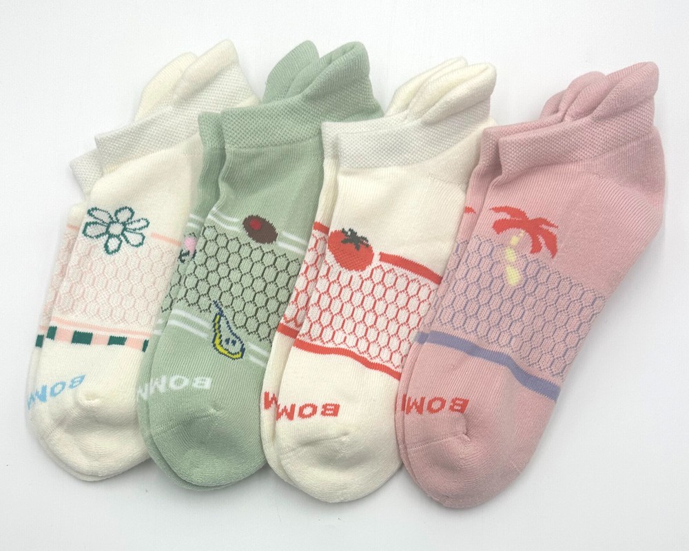 Bombas 4 Pairs Women\'s Dinner Party Ankle Socks Honeycomb Size Med 4 Colors Mix
