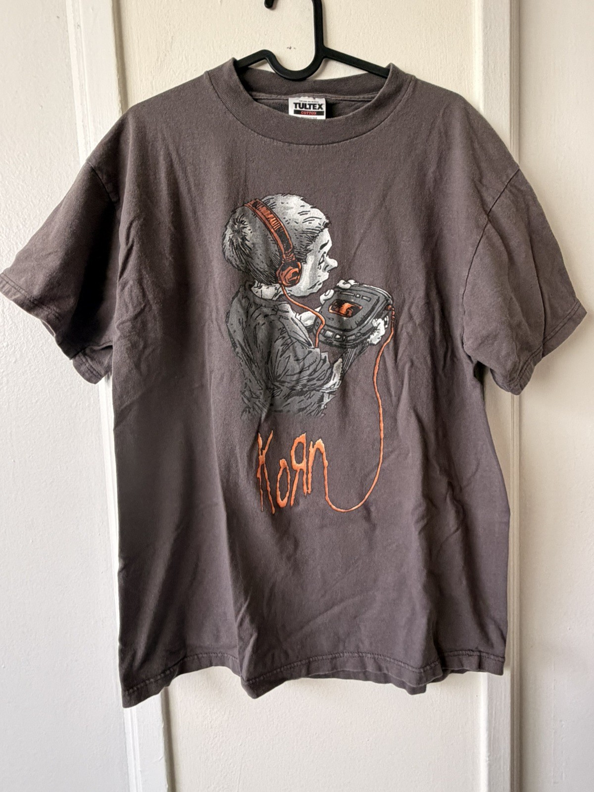 Vintage KORN Follow The Leader T-Shirt Faded Gray 90s Giant Band Tee Large Vintage KORN Follow The Leader T-Shirt Faded Gray 90s Giant Band Tee Large