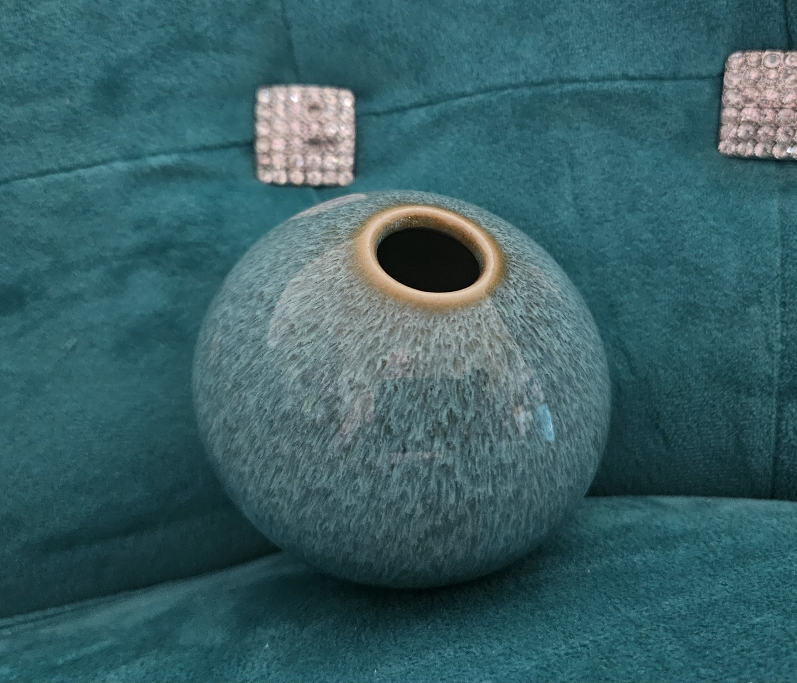 Chinese Porcelain Water Pot Chinese Porcelain Water Pot