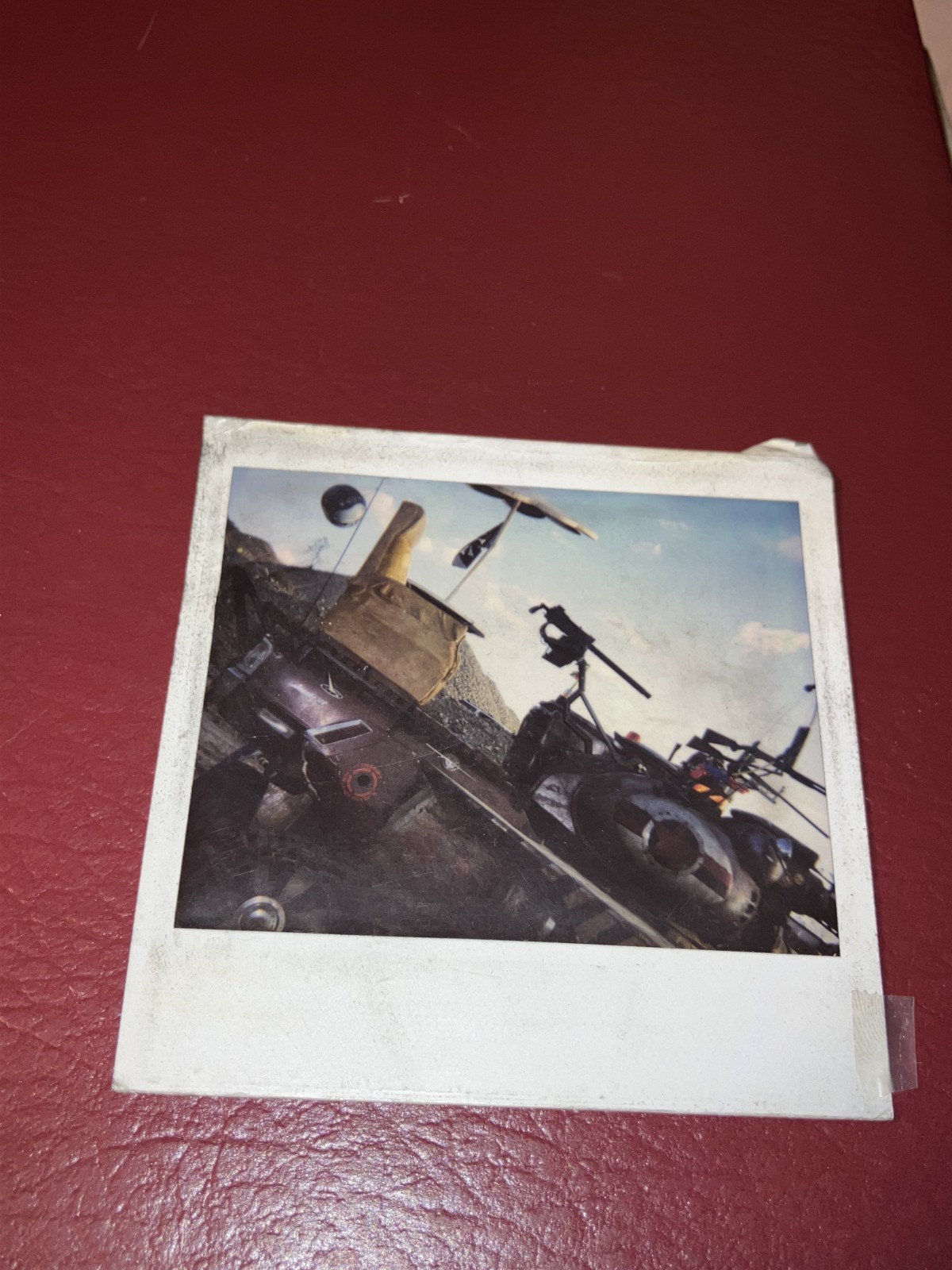 TANK GIRL (1995) Original Crew Owned Continuity Photo Photograph Set POLAROID 5 TANK GIRL (1995) Original Crew Owned Continuity Photo Photograph Set POLAROID 5