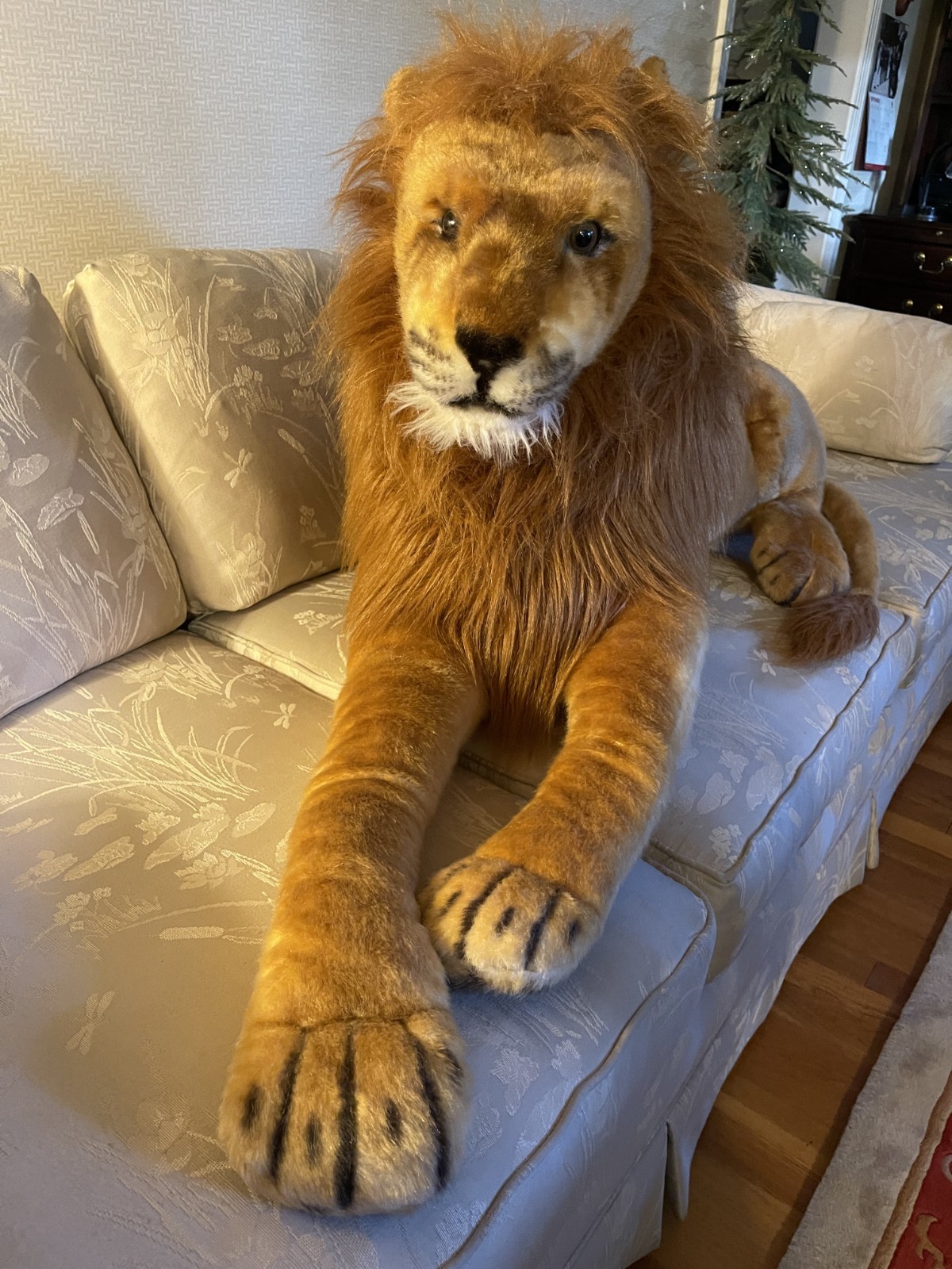 Melissa and Doug Giant Plush Lion Stuffed Animal Toy 76 inches Long