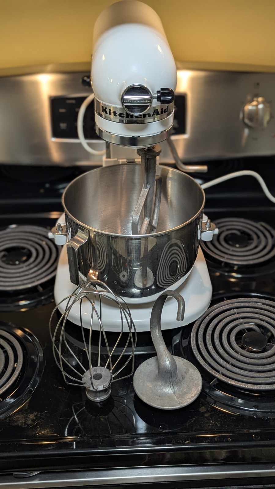 KitchenAid Heavy Duty KSM5PPWH Countertop Stand Mixer & Attachments White -