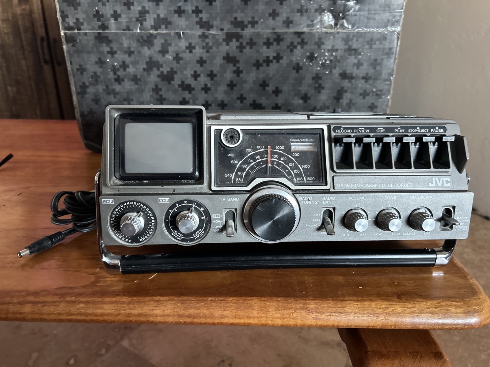🔥🔥Rare Vintage JVC 3070 Boombox radio cassette TV Untested For Restoration
