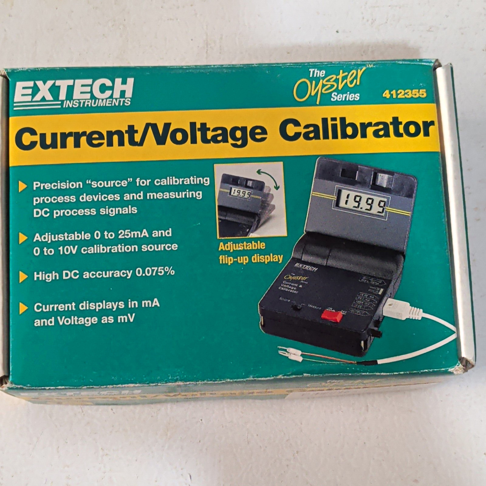 Extech Instruments Oyster Series 412355 Process Current/Voltage Calibrator