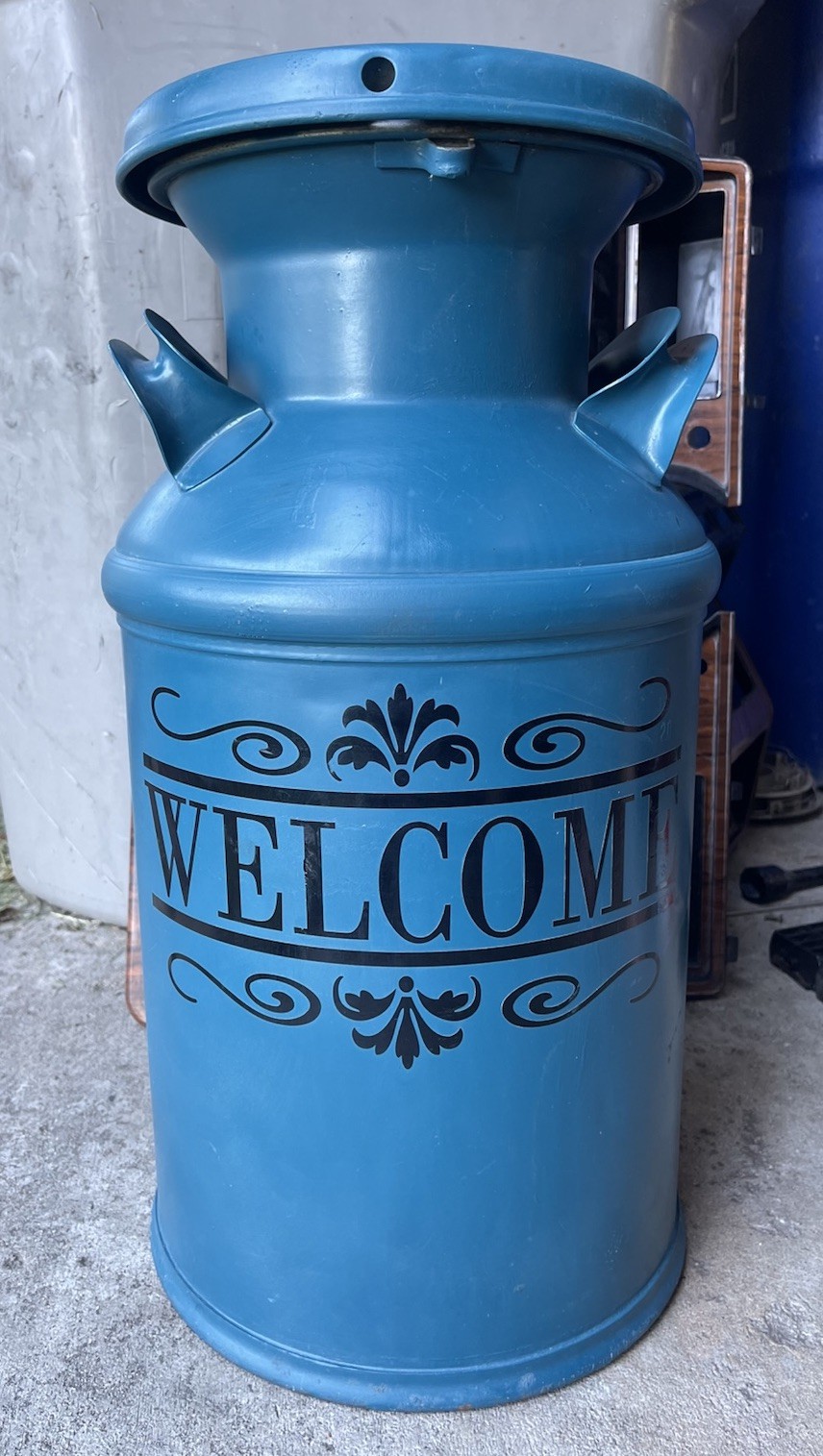 VTG 5 Gallon Steel Milk Can w/ Handle Lid BUHL painted w/ WELCOME minty