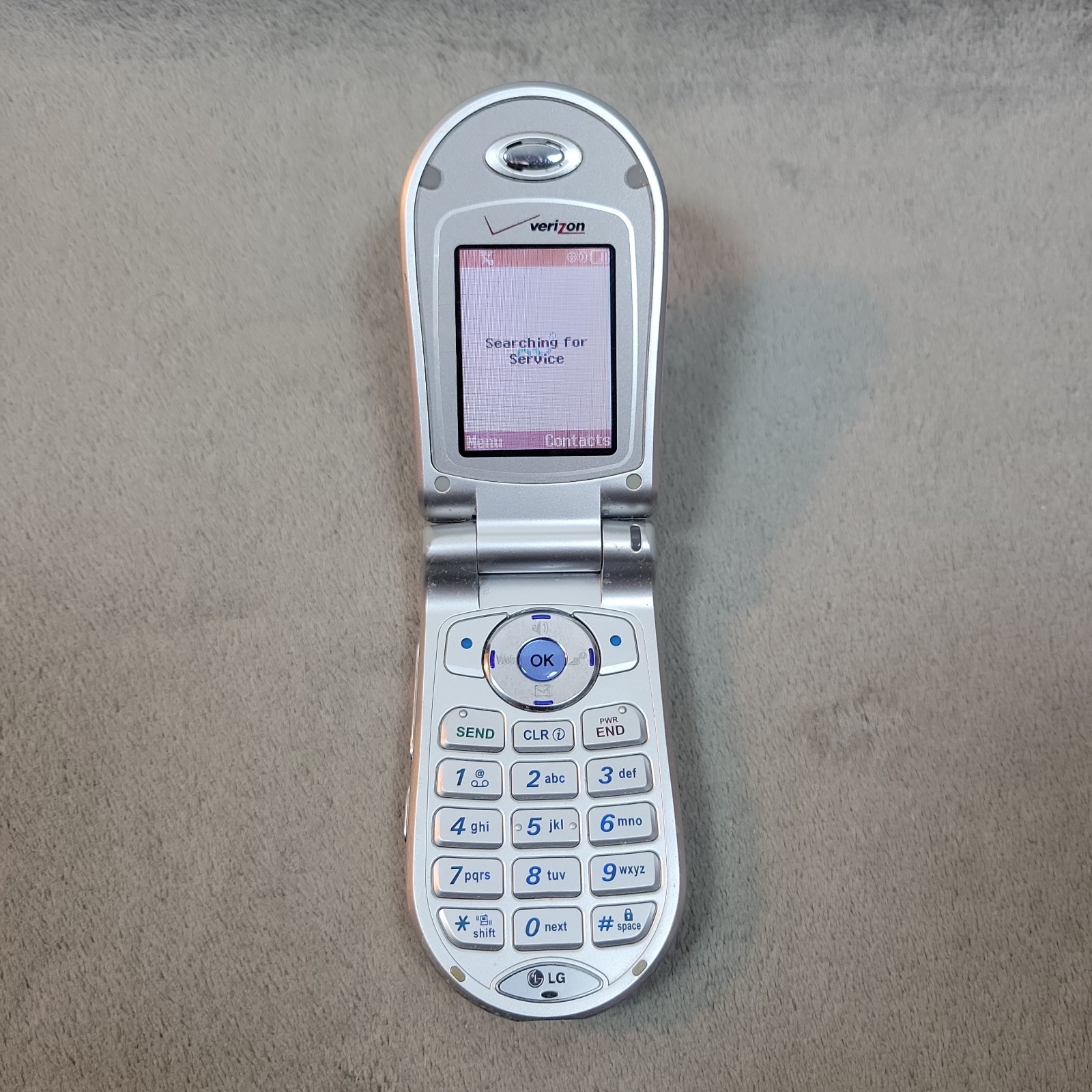 LG VX4500 Verizon Vintage Flip Phone Powers On Tested Phone w Battery #a