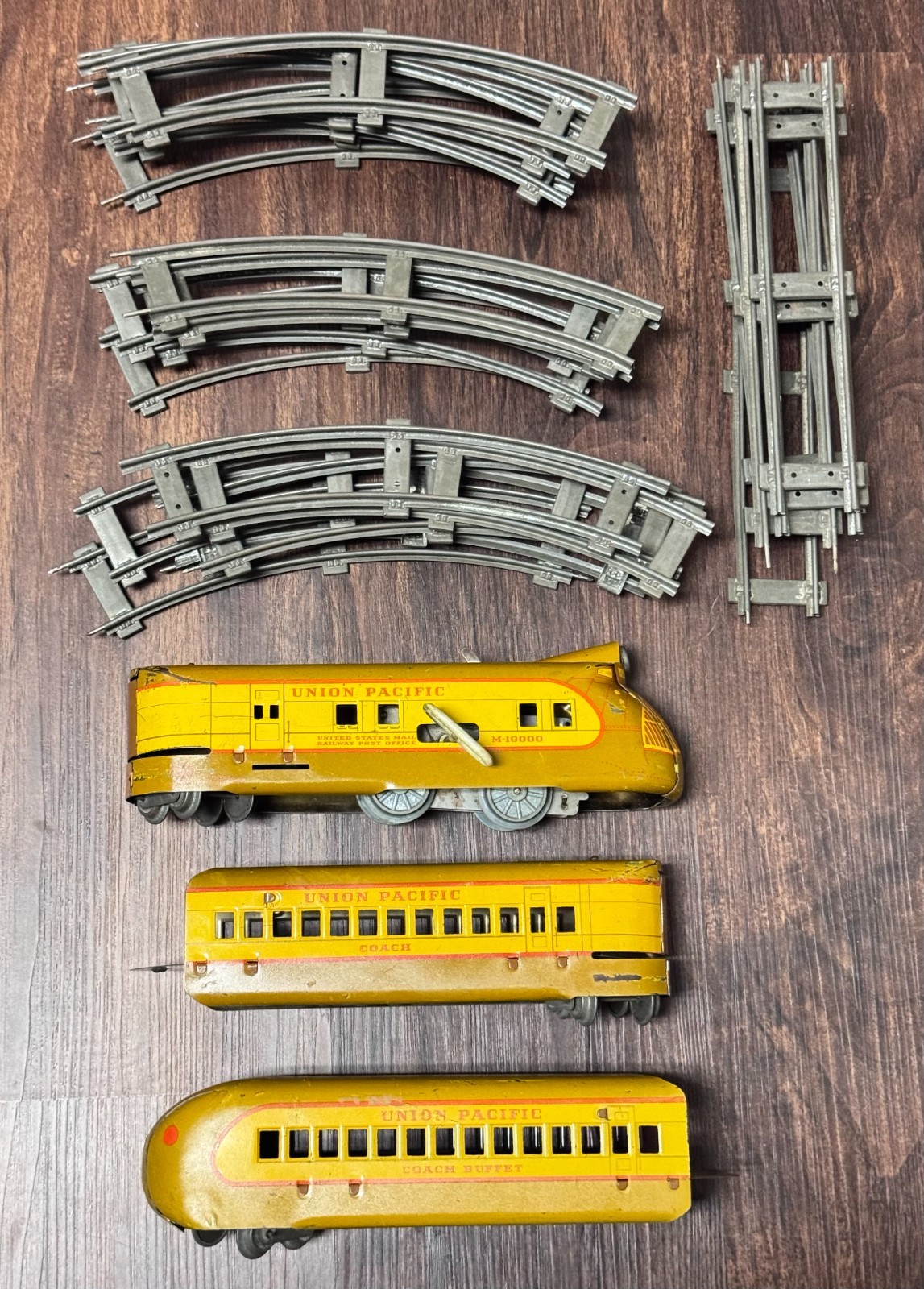 Vintage Marx Union Pacific M-10000 Streamliner 3-Car Set 1930s with 22PC Track
