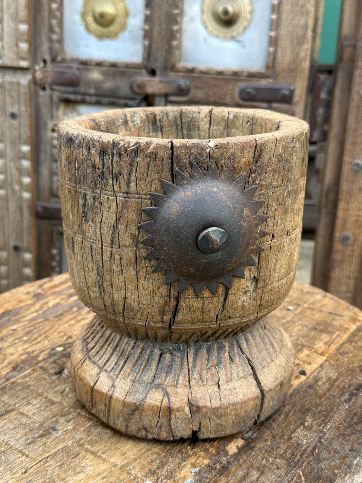 Ancient Old Wooden Hand Carved Brass Metal Work Beautiful Planter Vase 1800 Ancient Old Wooden Hand Carved Brass Metal Work Beautiful Planter Vase 1800