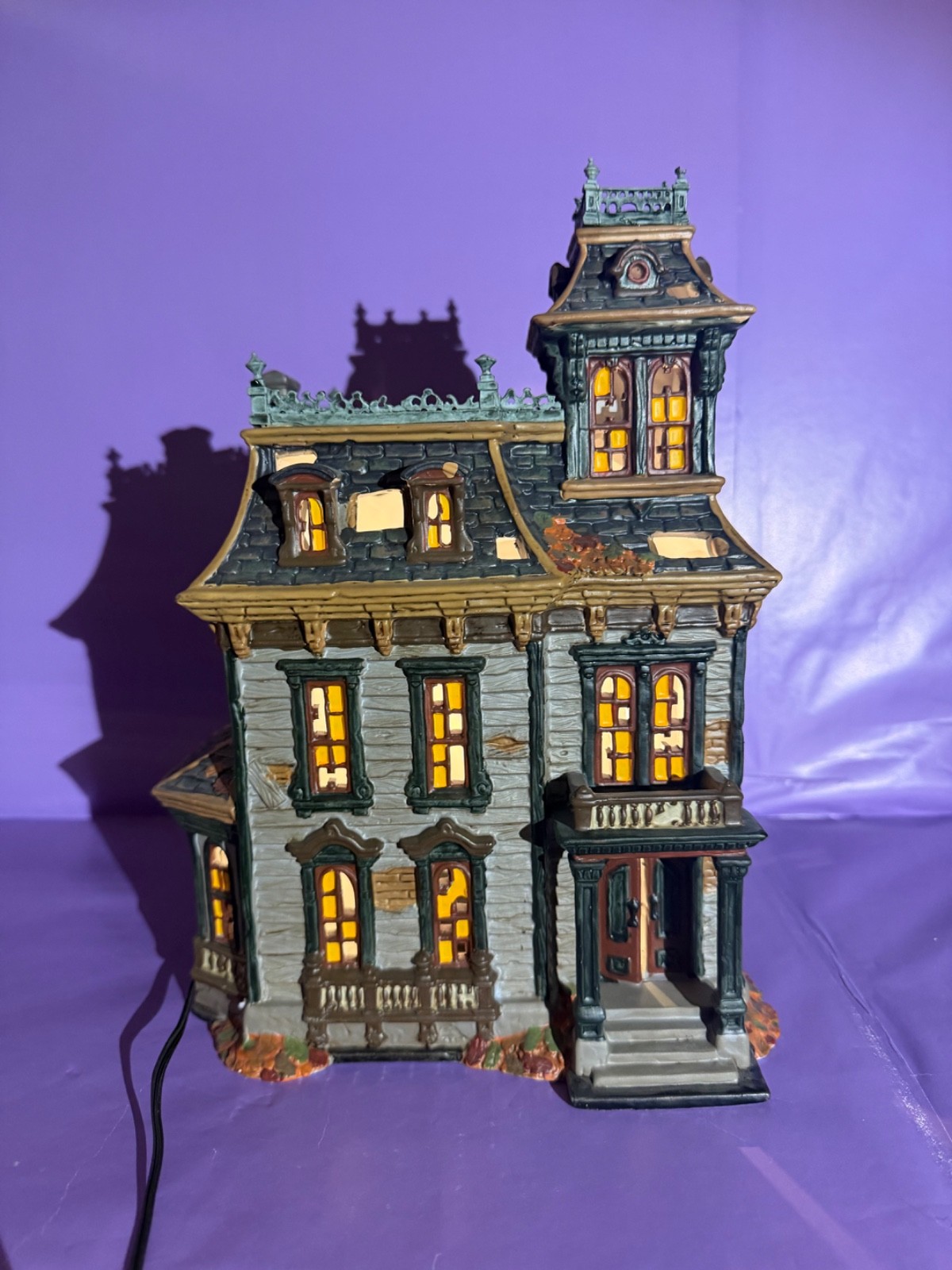 RARE & Retired Dept 56 2012 Snow Village Halloween Mordecai Mansion 4025337