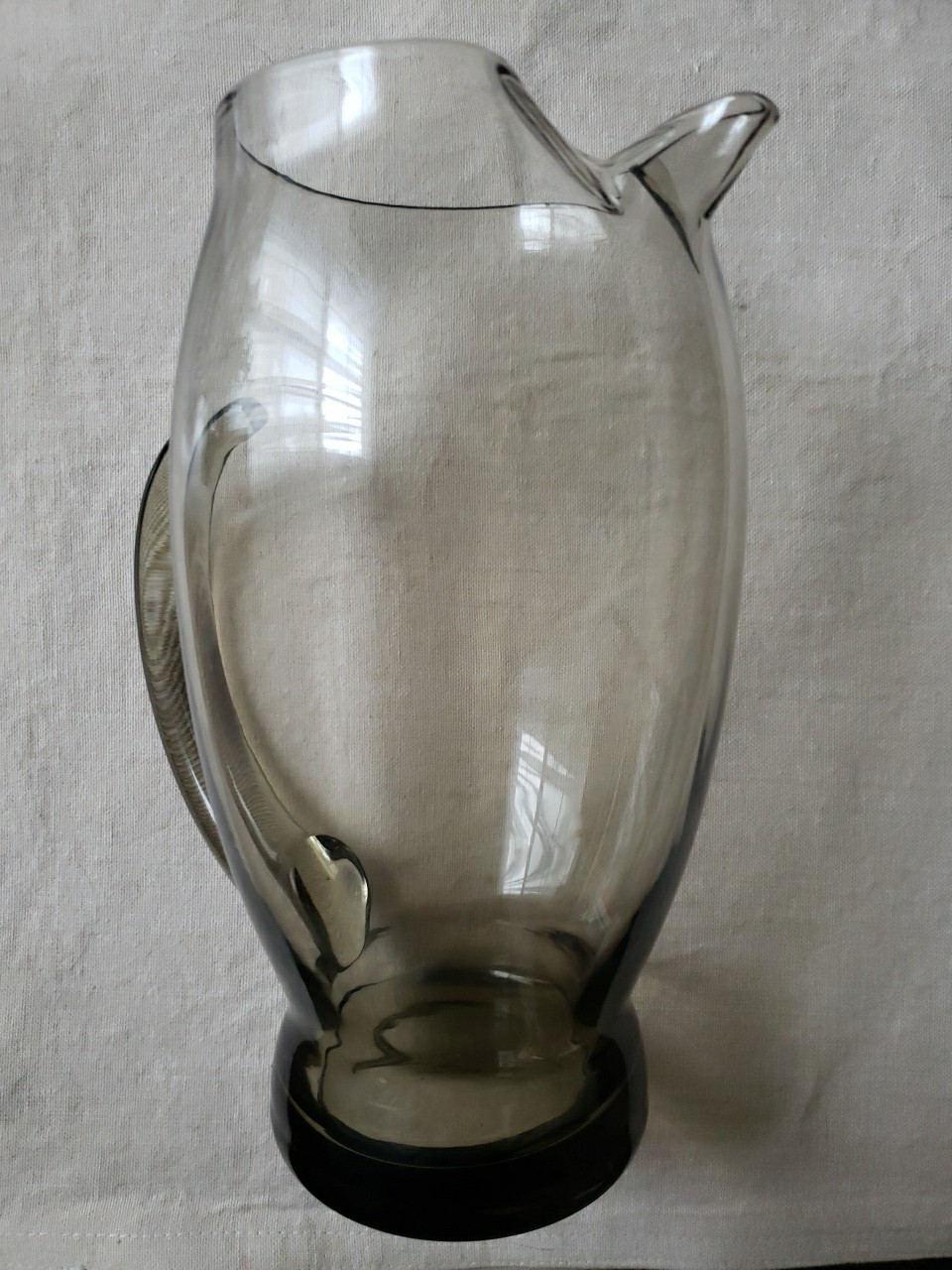 Vintage Smoked Gray Blown Glass Cocktail Martini Pitcher Mid Century Vase 8-1/2 Vintage Smoked Gray Blown Glass Cocktail Martini Pitcher Mid Century Vase 8-1/2