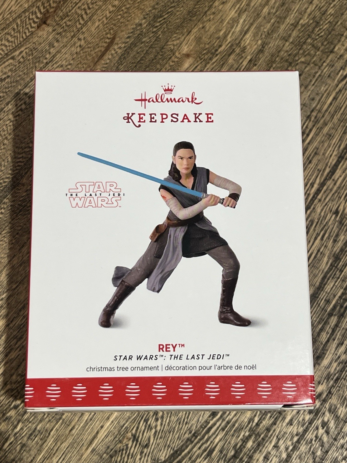 2017 HALLMARK KEEPSAKE STAR WARS THE LAST JEDI REY ORNAMENT NEW IN BOX