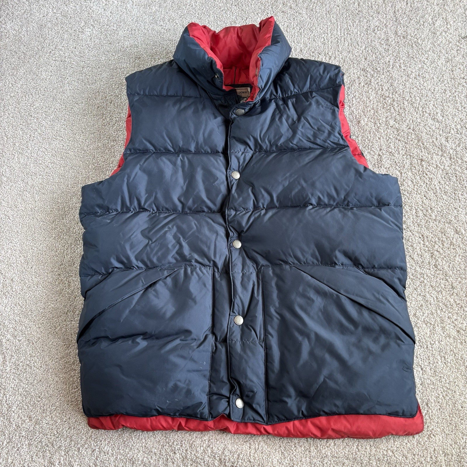 J CREW Expedition Premium Down Puffer Vest Adult Small J CREW Expedition Premium Down Puffer Vest Adult Small