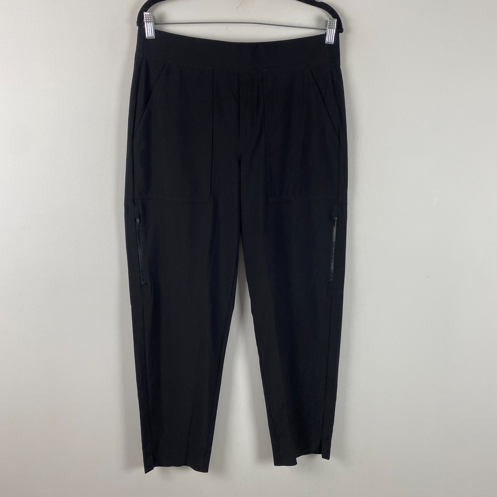 Athleta Brooklyn Ankle Utility Pant Womens 10 Black Athleisure Casual Travel