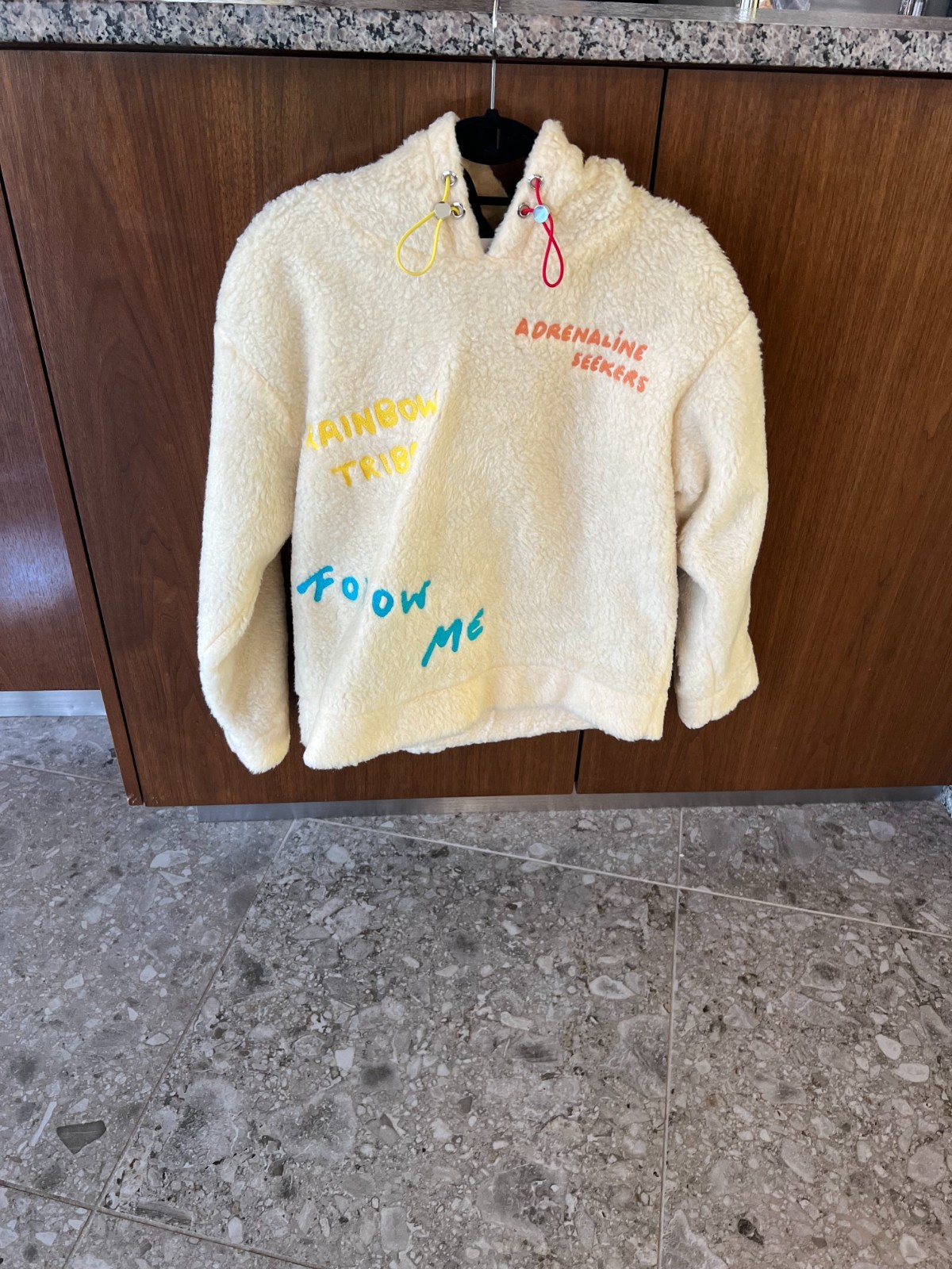 Mira Mikati Women\'s Creme Long Sleeve Pullover/Jacket Hoodie Size:6 US / Eur 36 Mira Mikati Women\'s Creme Long Sleeve Pullover/Jacket Hoodie Size:6 US / Eur 36
