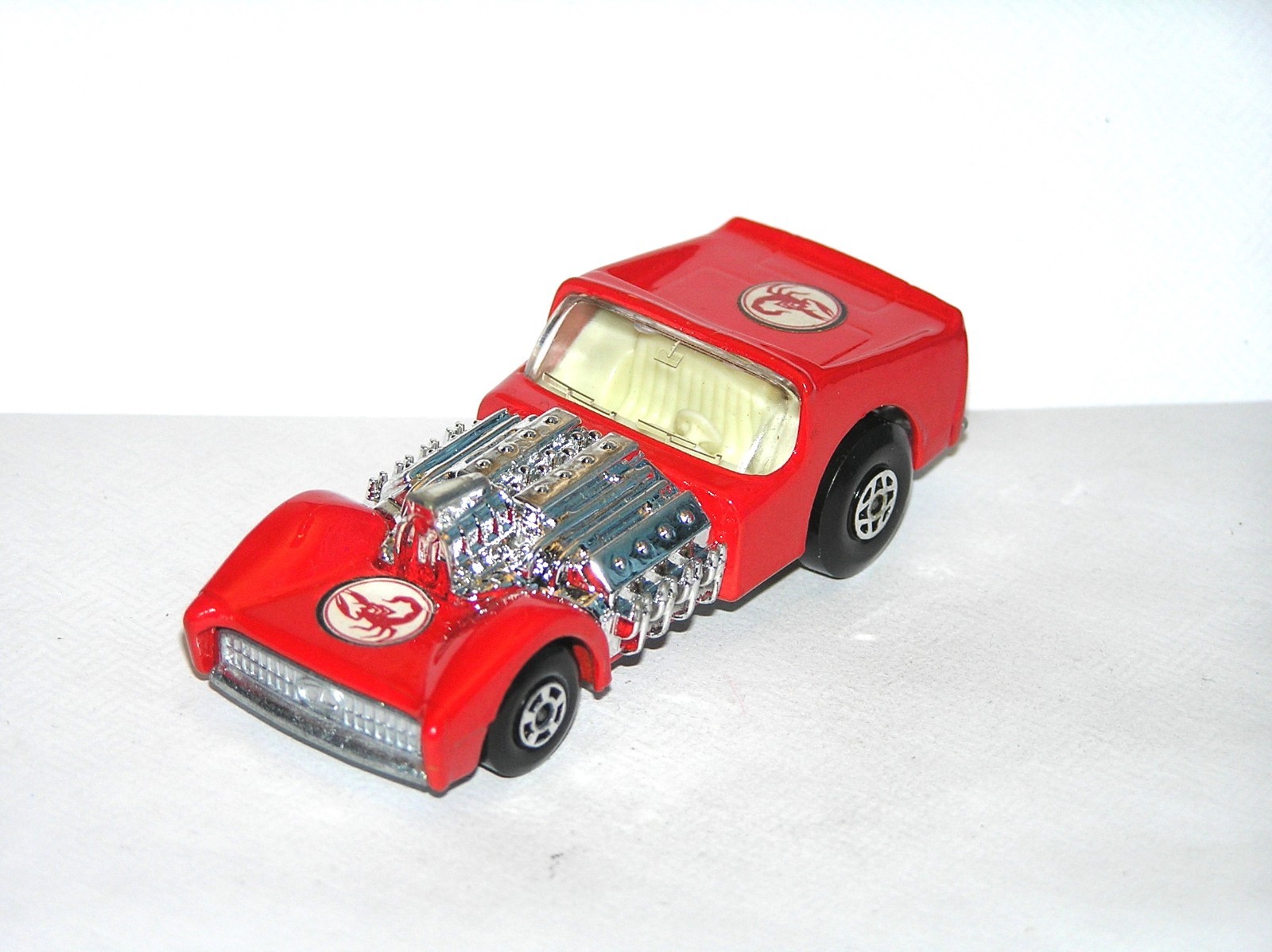 Vintage Matchbox Superfast #19 Road Dragster w SUPER RARE SCORPION DECAL DISPLAY