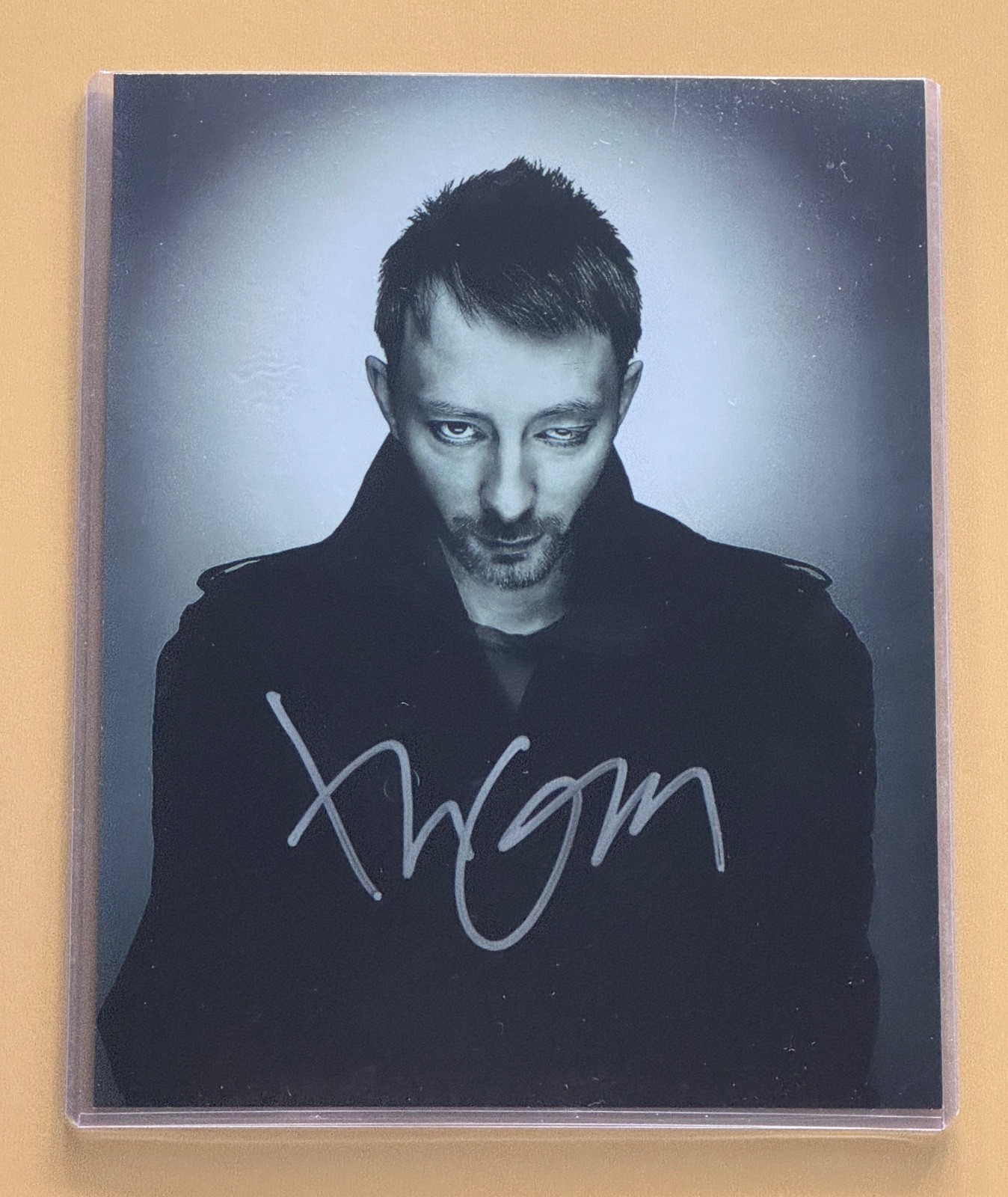 SIGNED RADIOHEAD Thom Yorke Photo with COA - Slipcover - Ships FREE