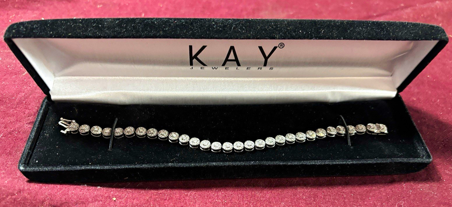 Kay Jewelers 10k white gold &  Diamond 7” Tennis Bracelet
