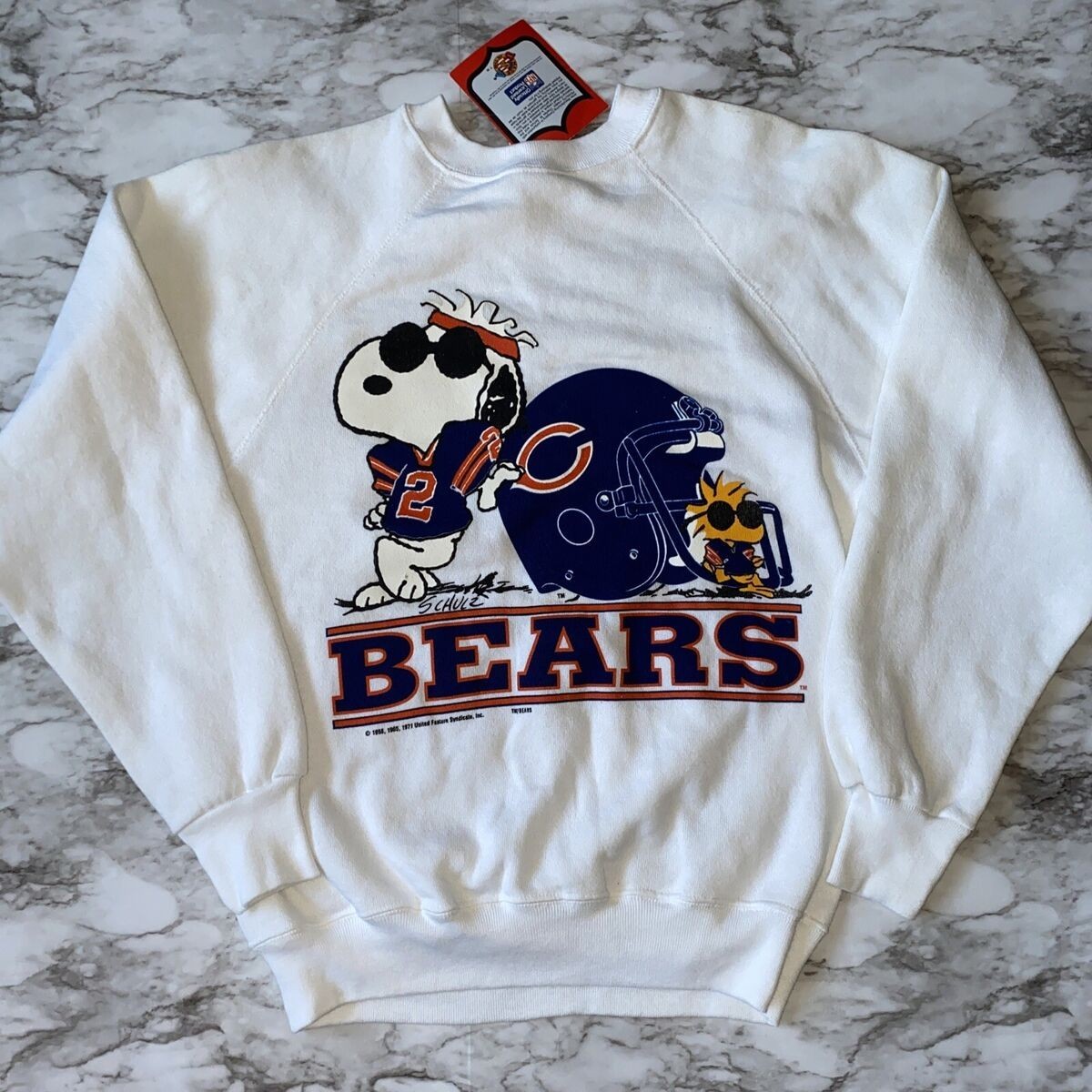 Chicago Bears Cartoon Graphic Sweatshirt Unisex Men Women Peanuts HN1473