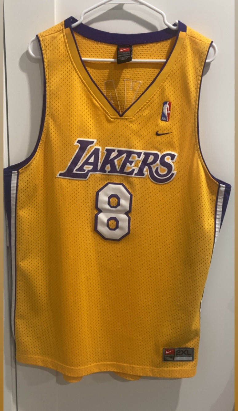 Vintage Nike Los Angeles Lakers Kobe Bryant #8 Swingman NBA Jersey Men’s Sz 2XL Vintage Nike Los Angeles Lakers Kobe Bryant #8 Swingman NBA Jersey Men’s Sz 2XL