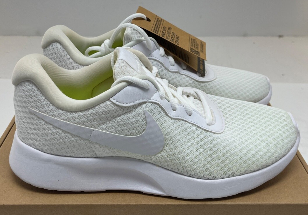 Men's NIKE Tanjun Flyease DV7775 101 Running Shoe - White Mesh 