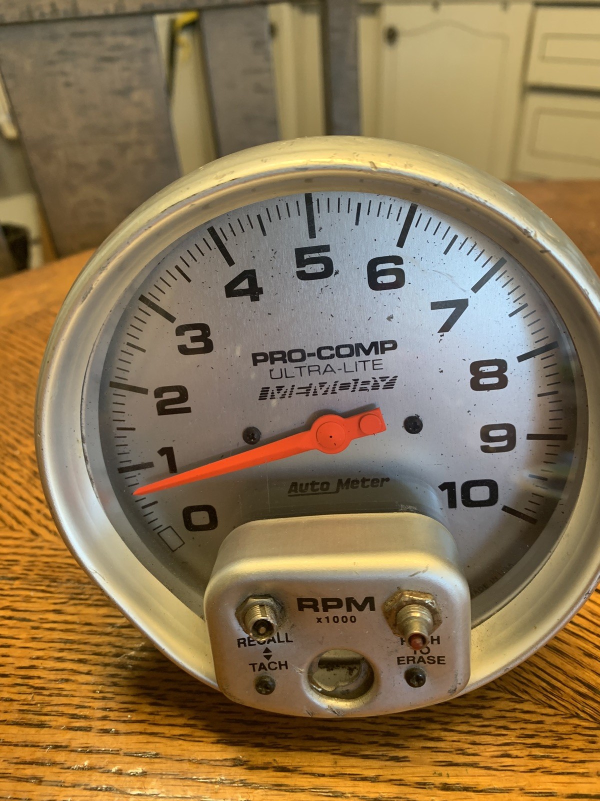 AutoMeter Pro Comp Memory Ultra-Lite Series Tachometer 4494 AutoMeter Pro Comp Memory Ultra-Lite Series Tachometer 4494