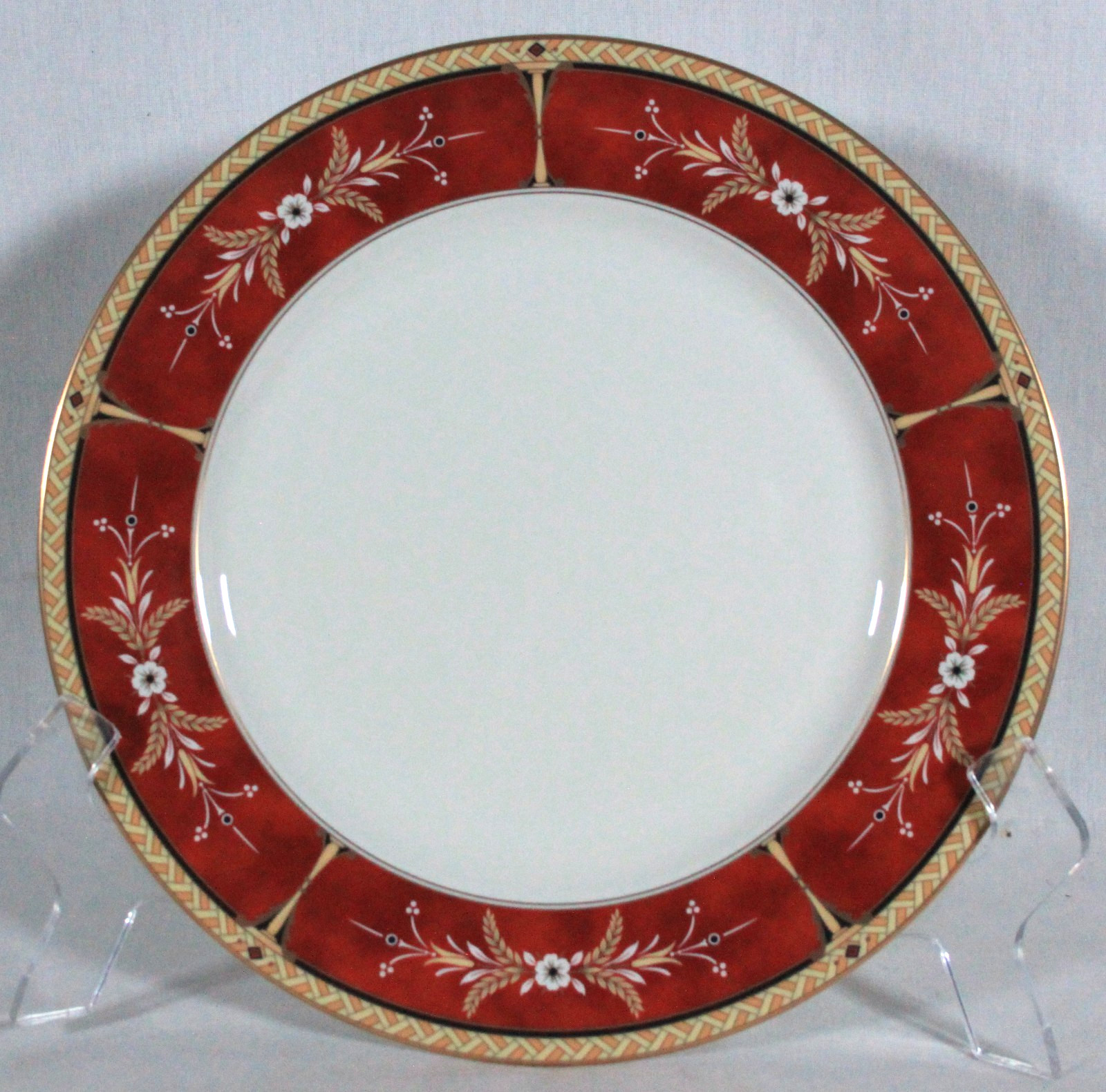 MIKASA PARK ROSE BURGUNDY PATTERN BONE CHINA DINNER PLATE 10 3/8\